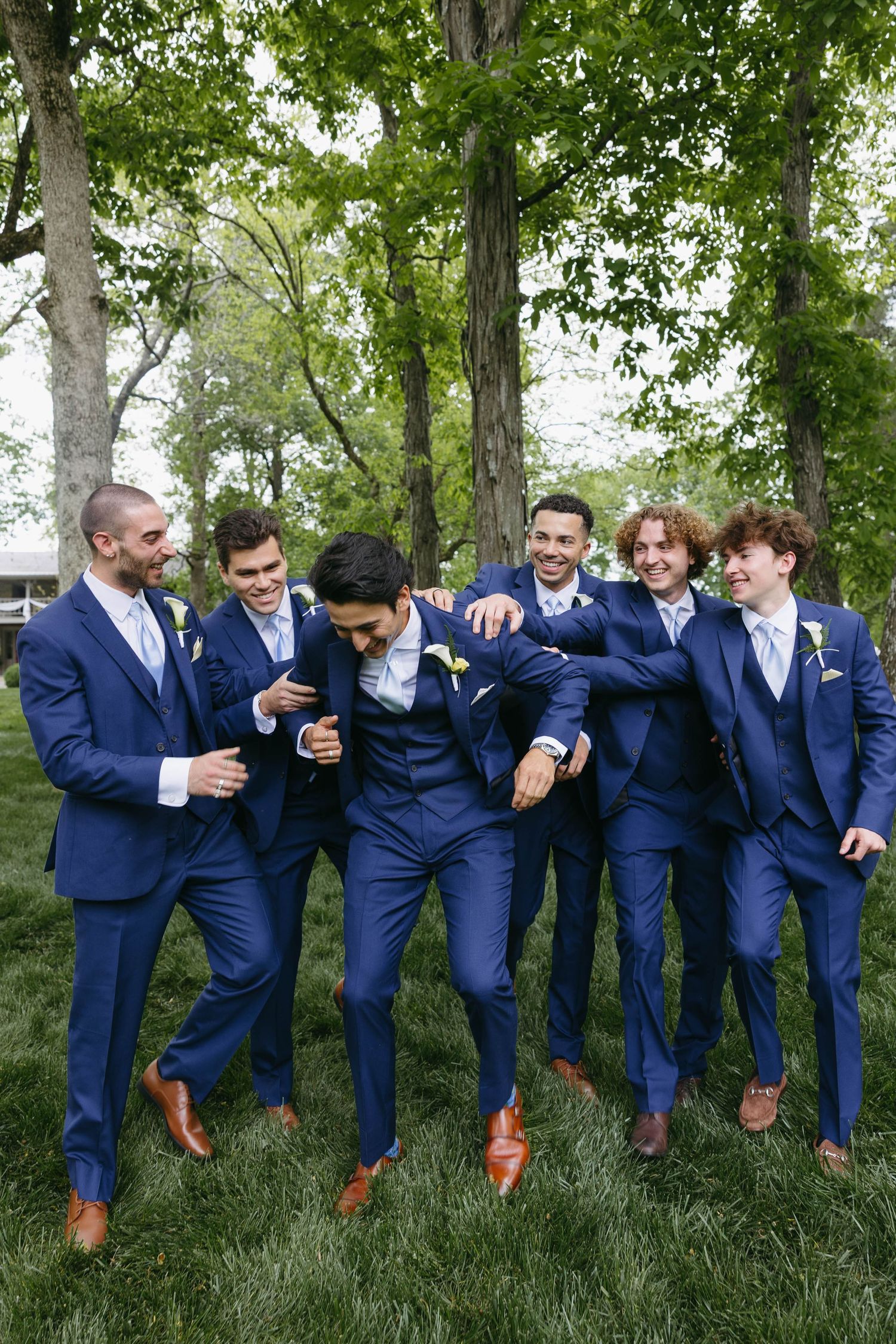 groom with his groomsmen