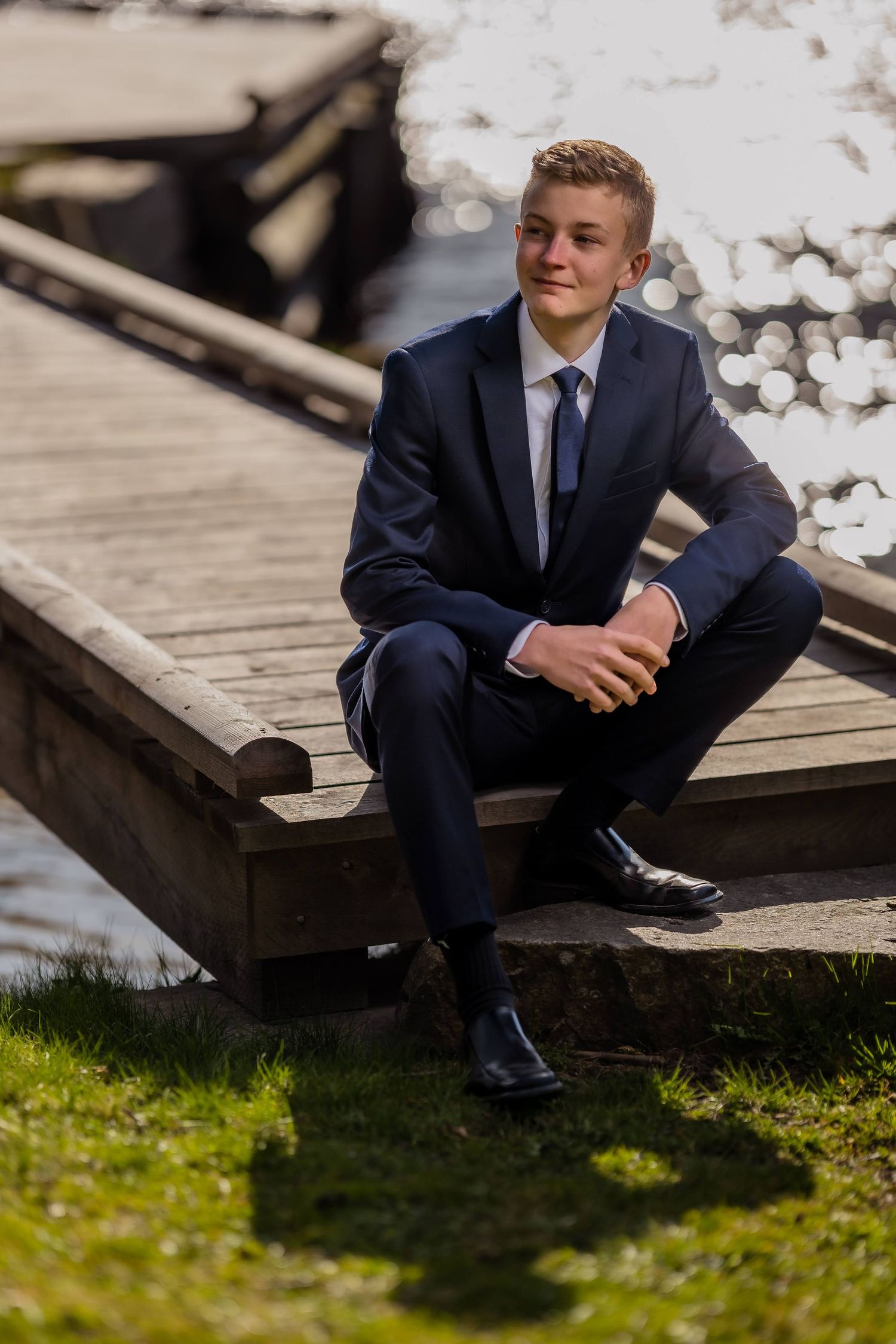 Portrett ved vannkanten – livsstils- eller bedriftsfoto, konfirmant