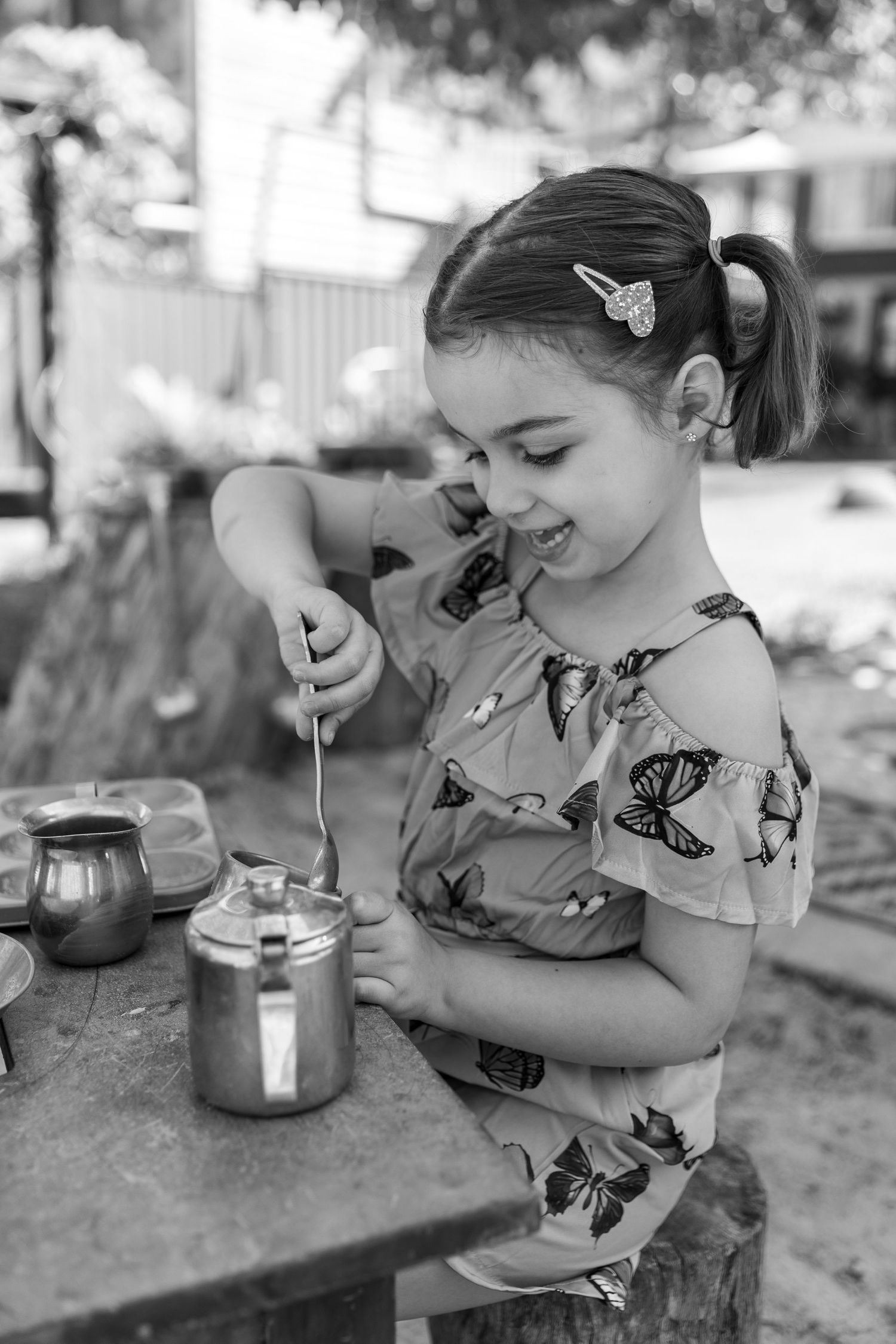 Candid preschool moment with children playing outdoors on the Coffs Coast