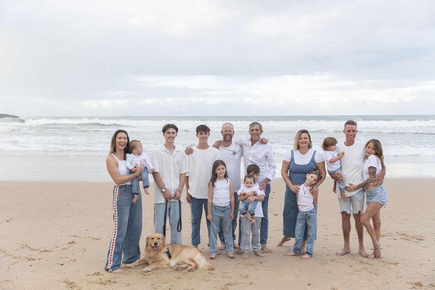 Extended family group portrait at the beach