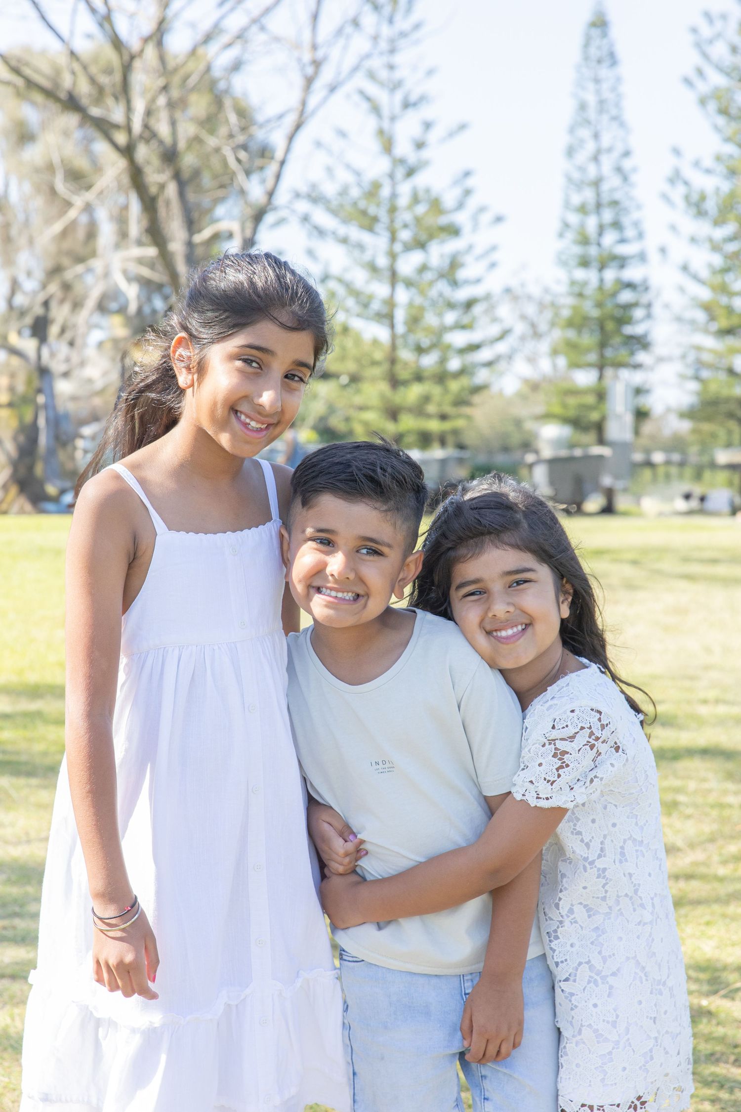 Heartfelt moments with extended family captured in a candid lifestyle shoot.