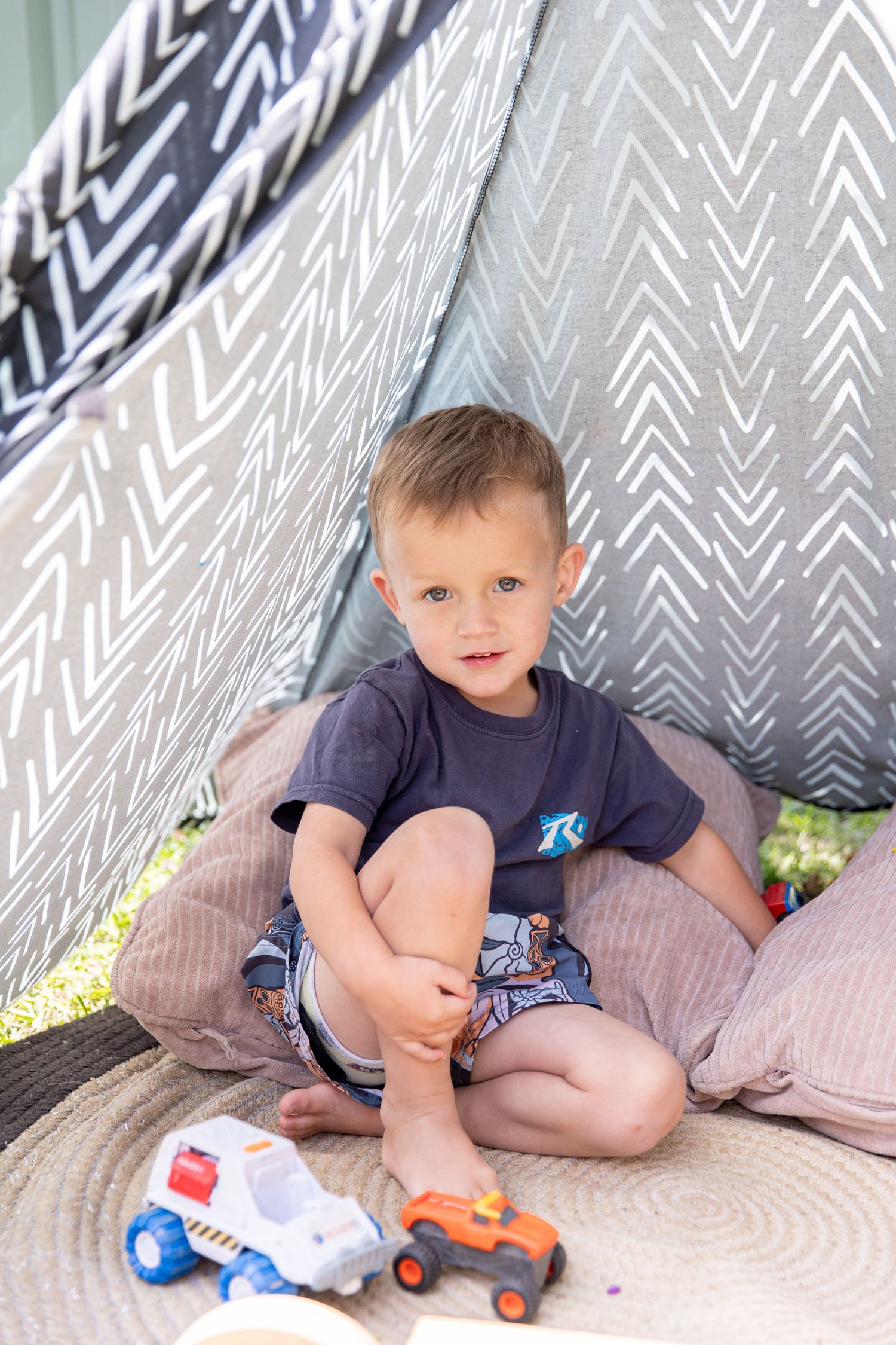 Candid preschool moment with children playing outdoors on the Coffs Coast