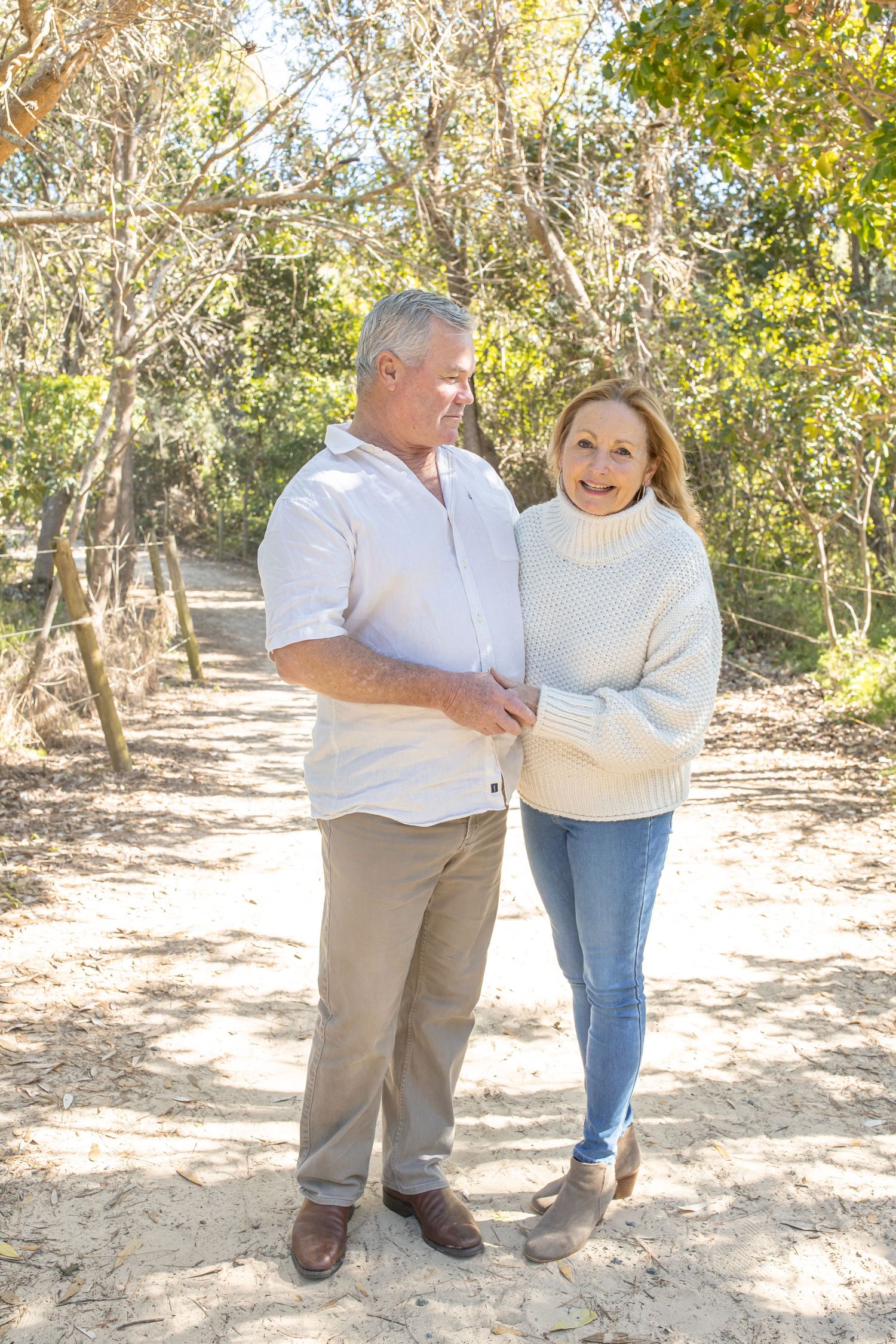 Heartfelt moments with extended family captured in a candid lifestyle shoot.