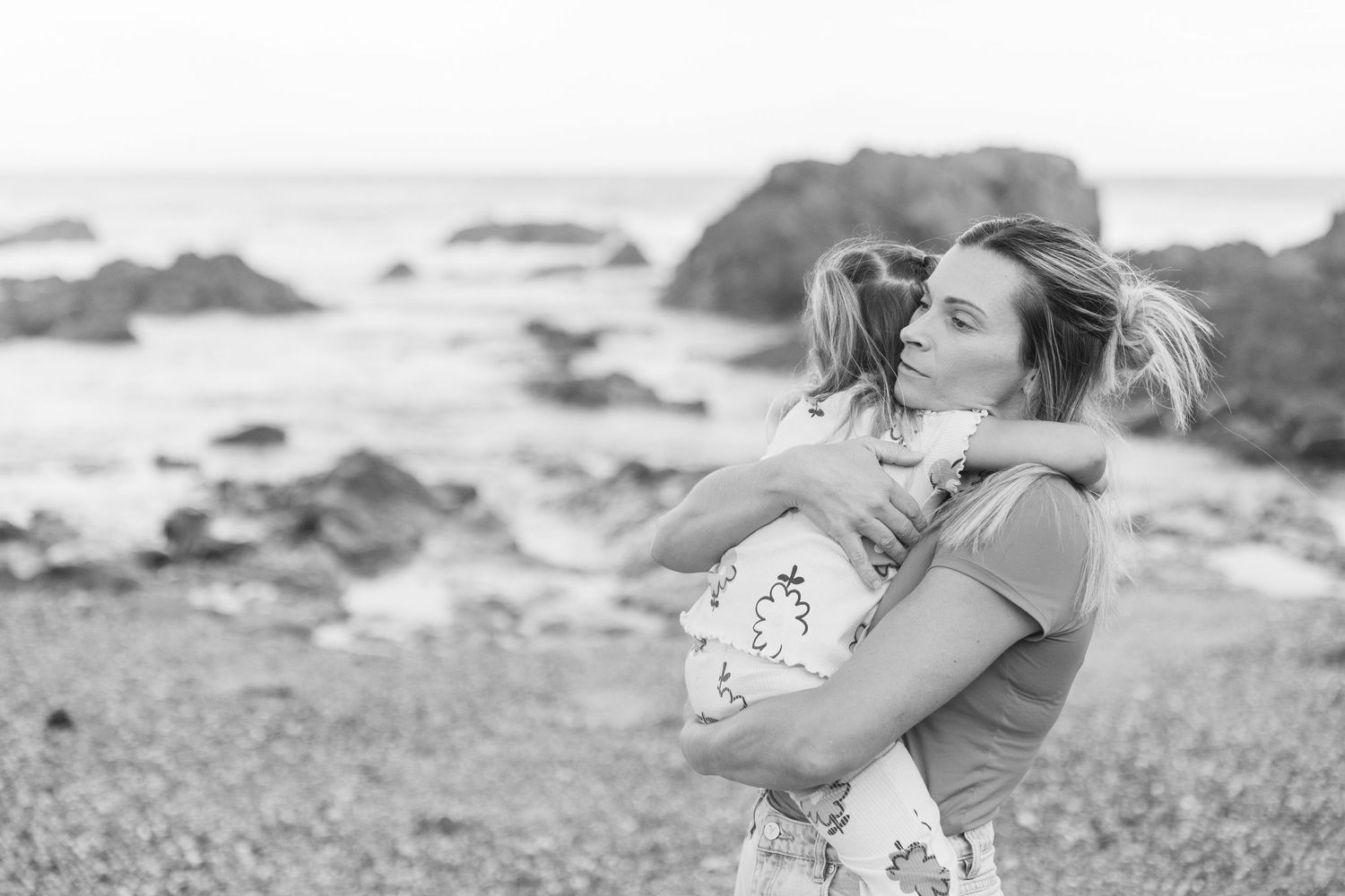Candid family portrait at the beach – Coffs Coast  photographer