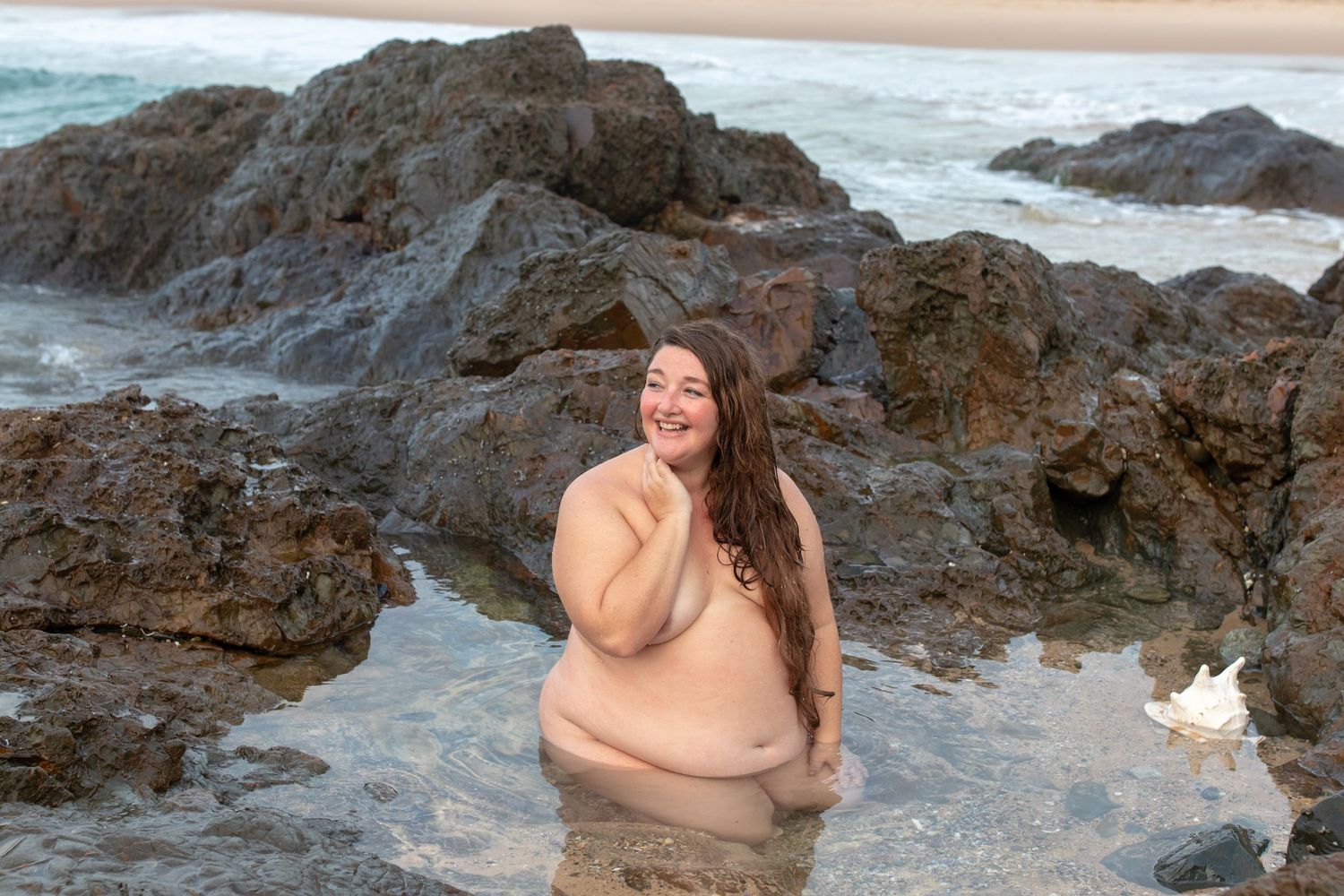 Candid maternity portrait at the beach – Coffs Coast photographer