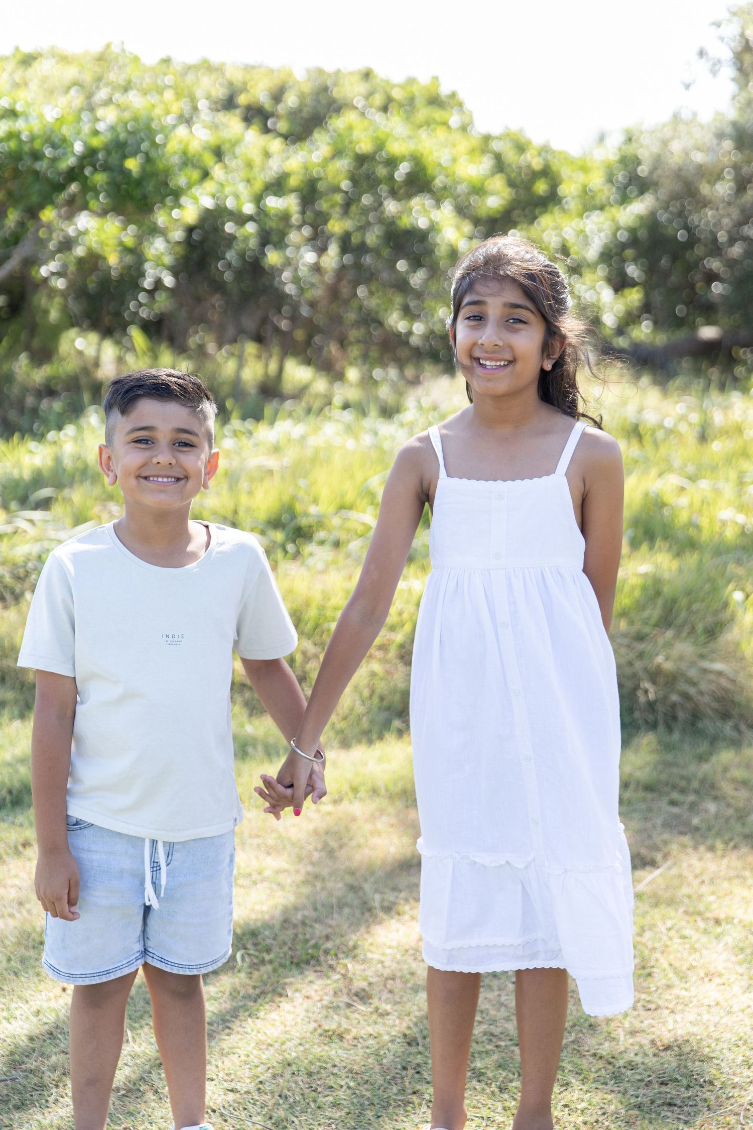 Heartfelt moments with extended family captured in a candid lifestyle shoot.