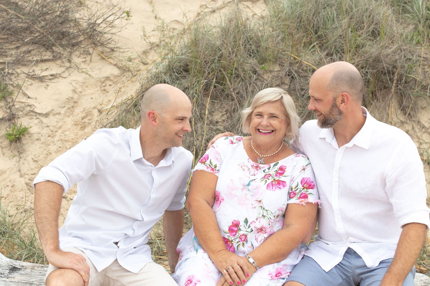 Heartfelt moments with extended family captured in a candid lifestyle shoot.