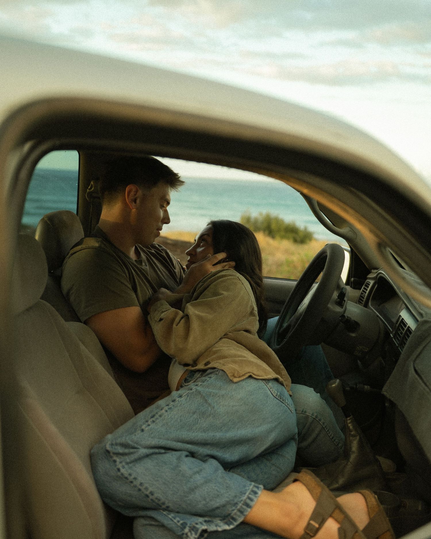 cinematic couples photos, cinematic truck photoshoot , country western photoshoot inspiration