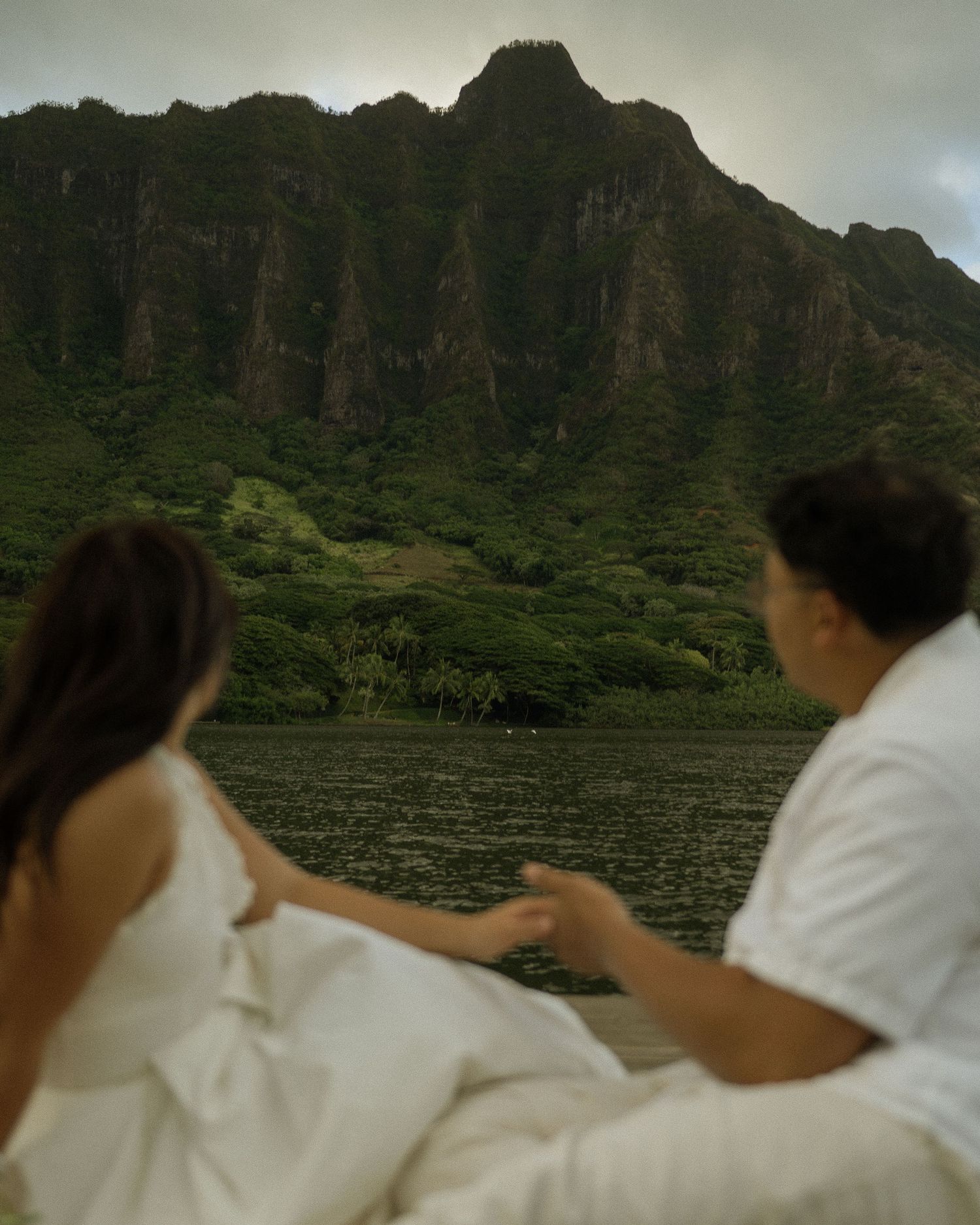 hawaii photographer, O'ahu photographer, Hawaii elopement & wedding photographer, Hawaii couples shoot, Hawaii engagement photos