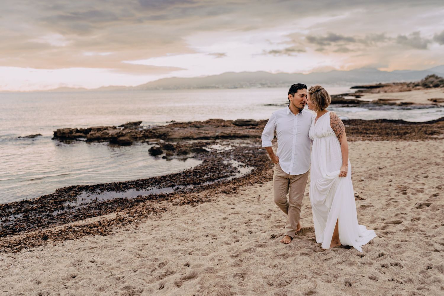 Paarshooting, Mallorca, Palma, Sonnenuntergang, Sunset, Glücksmomente Kerstin Jochens, Liebe, Paarfotos, emotional, Hochzeit, authentisch