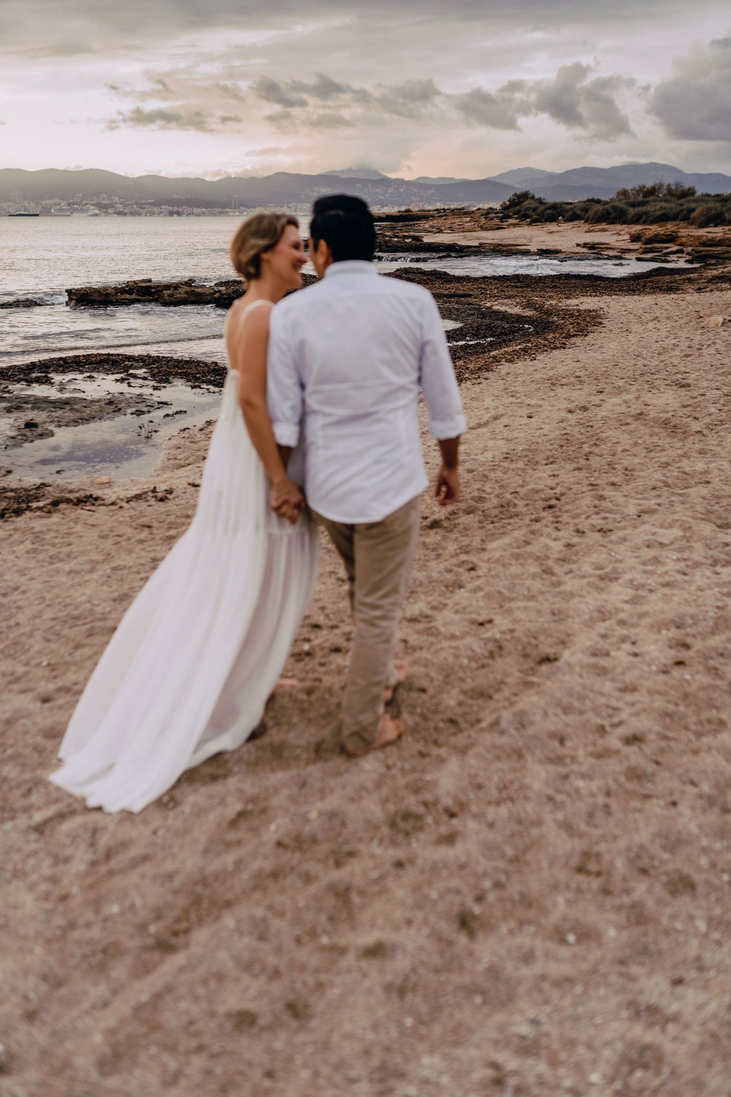 Paarshooting, Mallorca, Palma, Sonnenuntergang, Sunset, Glücksmomente Kerstin Jochens, Liebe, Paarfotos, emotional, Hochzeit, authentisch