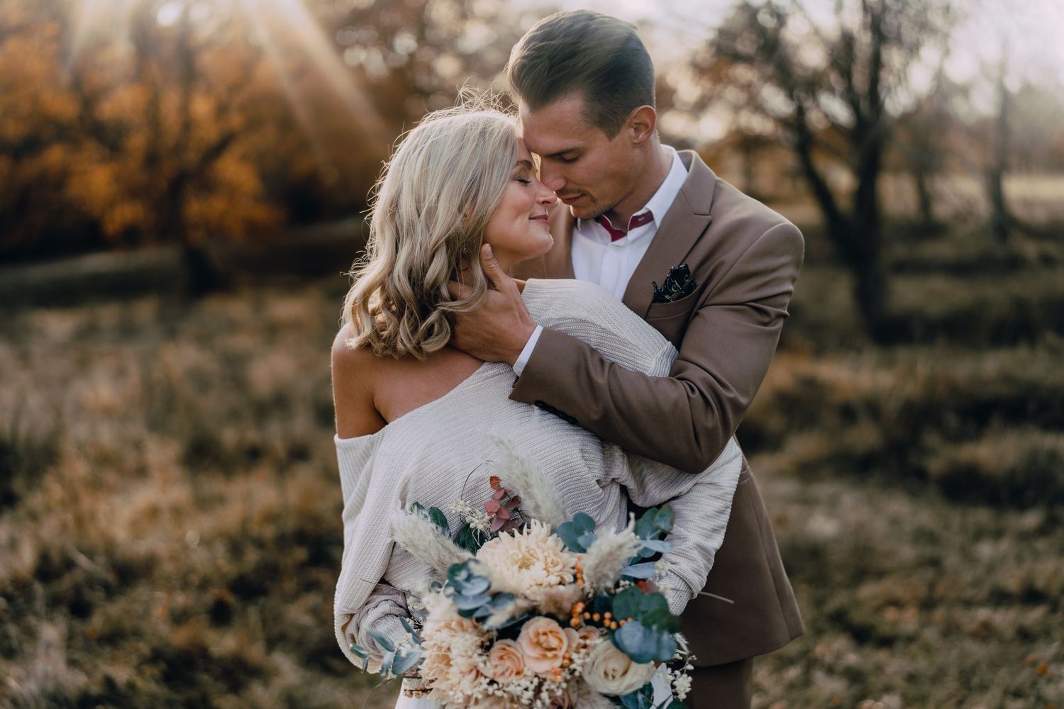 Hochzeit, Hochzeitsfotografie, Wedel, Hamburg, Glücksmomente Kerstin Jochens, Sonnenuntergang, Brautpaar, Sunset, emotional, authentisch