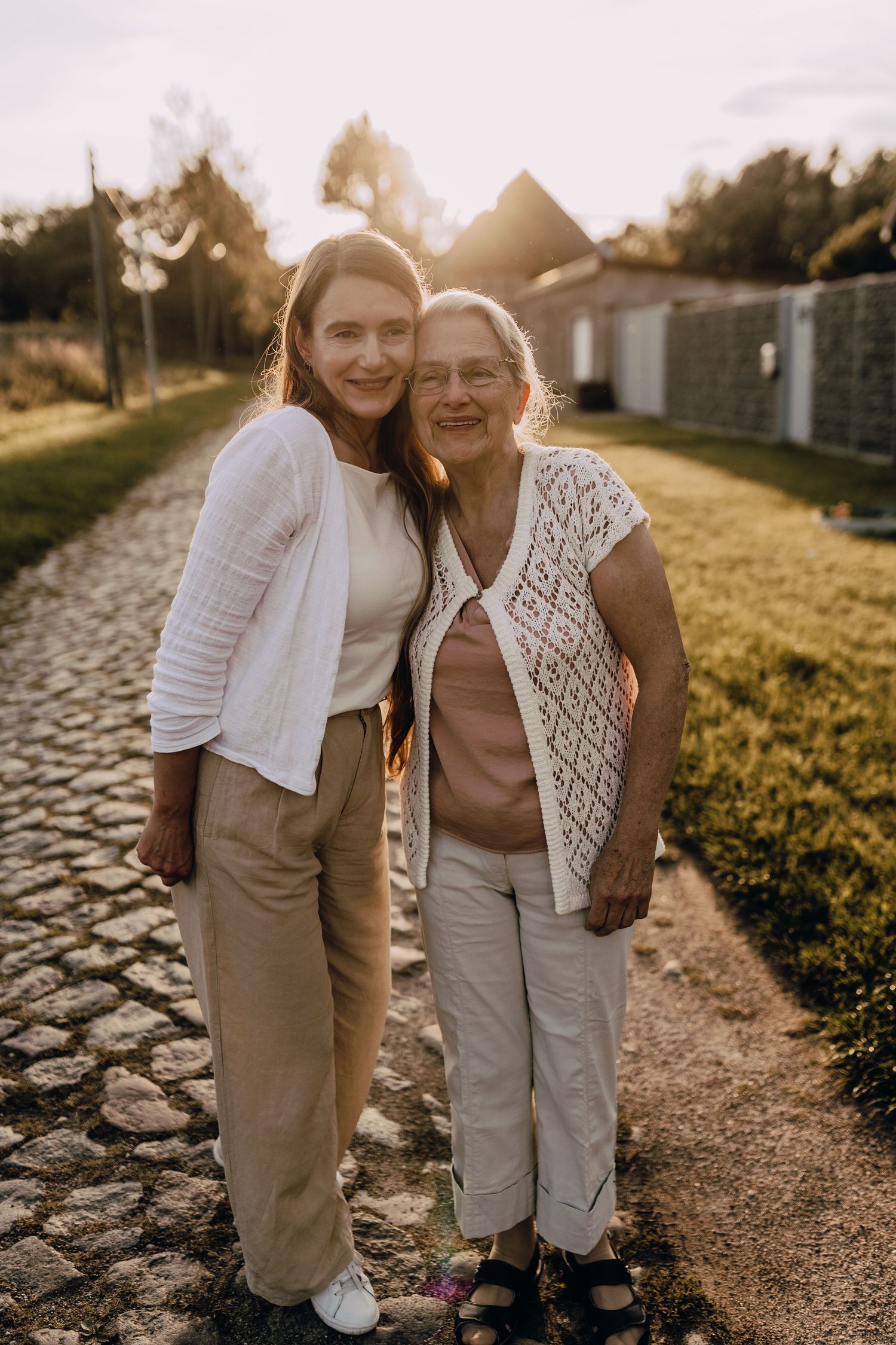 Fotoshooting in Mecklenburg-Vorpommern, Familienfotos, Familienshooting, Glücksmomente Kerstin Jochens, emotional, authentisch, Sunset