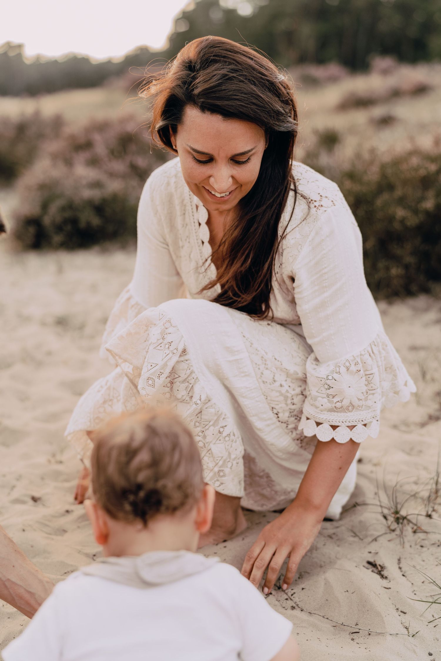 Familienshooting Schleswig-Holstein, Wedel, Sonnenuntergang, Familienfotos, Glücksmomente Kerstin Jochens, Kinder, authentisch, Sunset