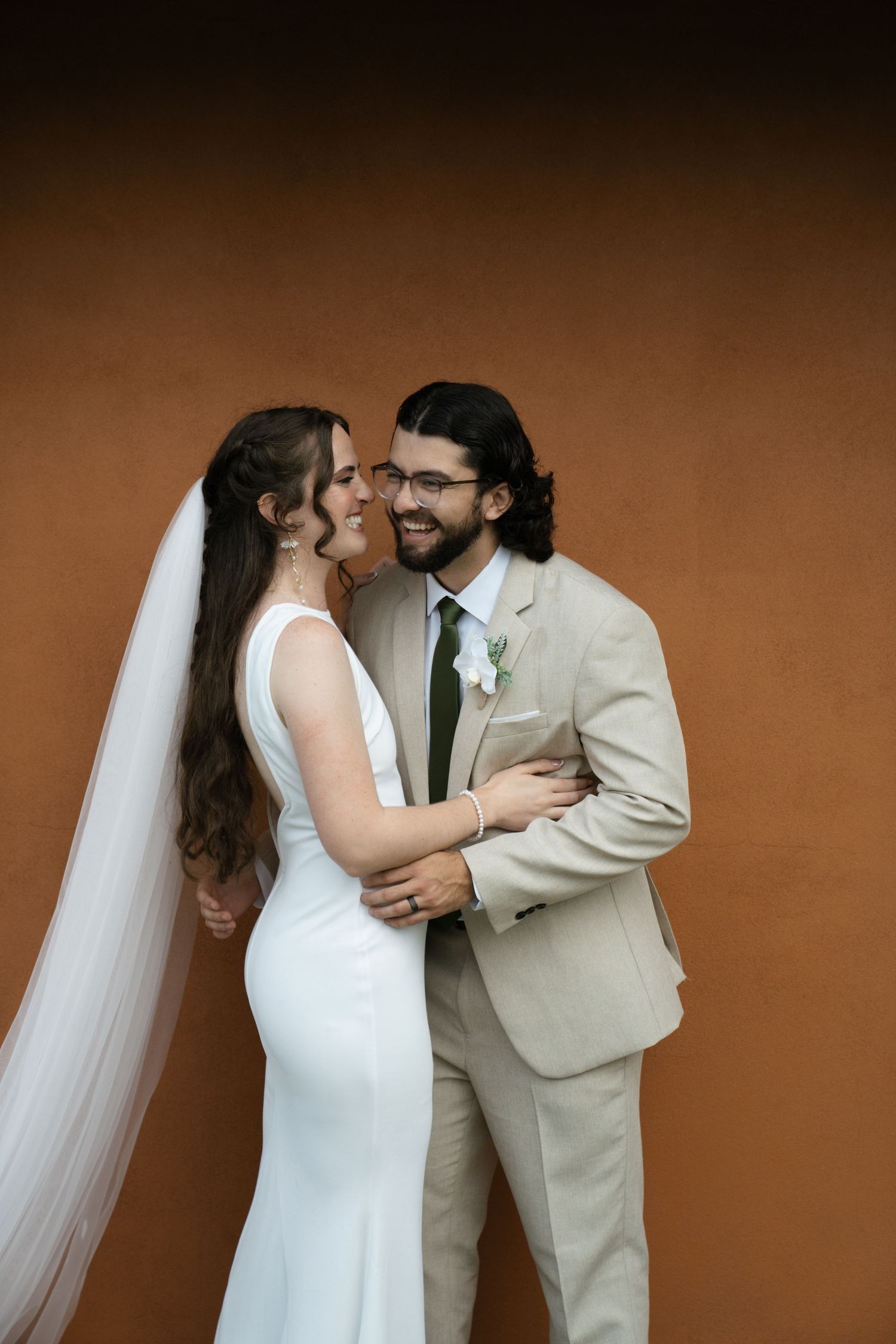 Costa Rica bride and groom