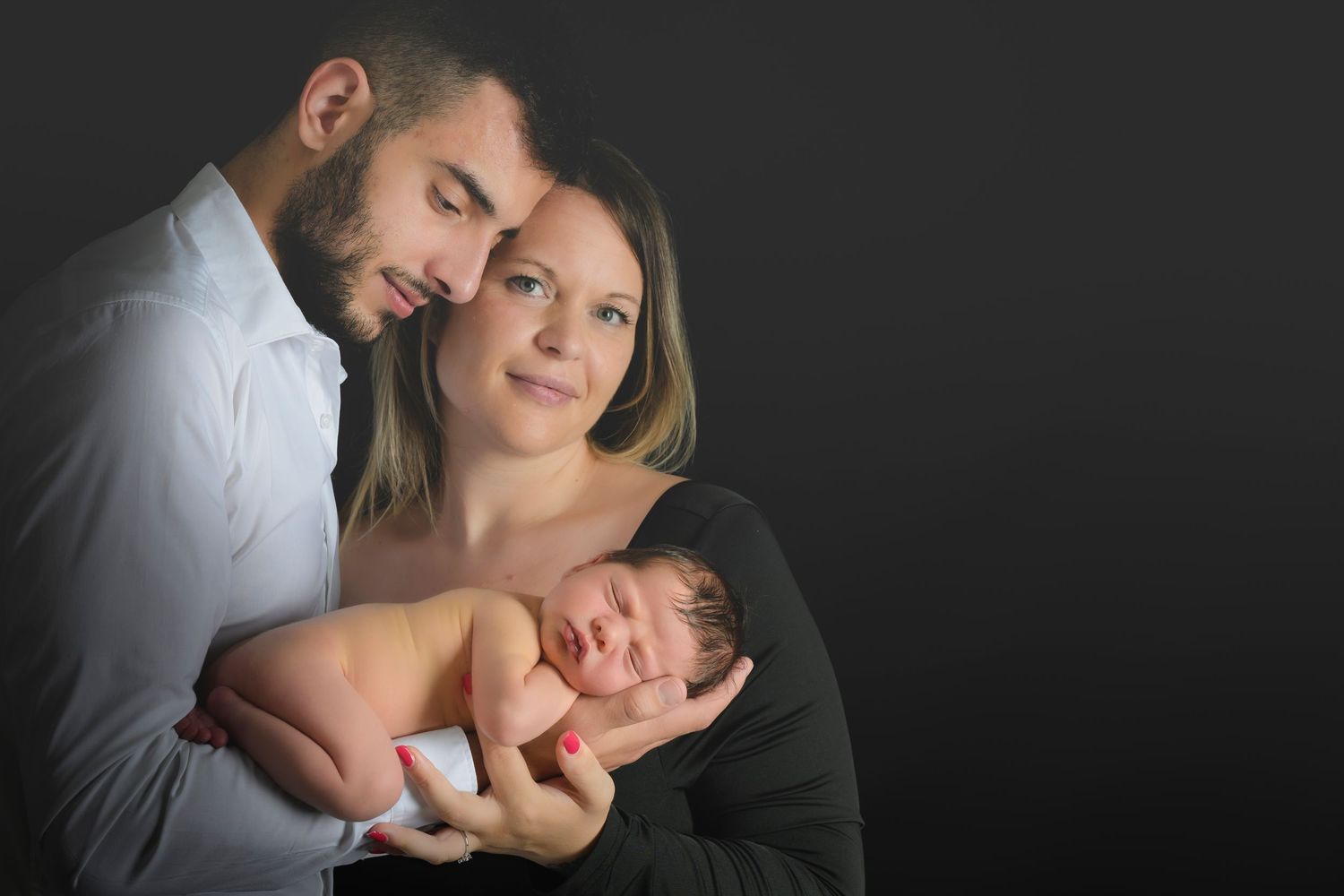 servizio fotografico newborn neonato bimbo primi giorni Varese milano gavirate ticino italia