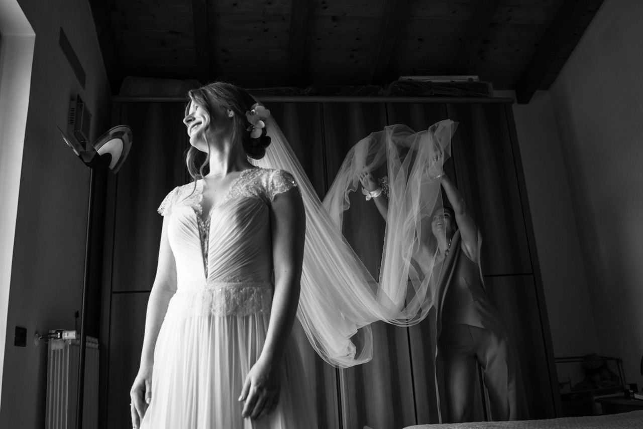 reportage matrimonio abito sposa elegante romantico
