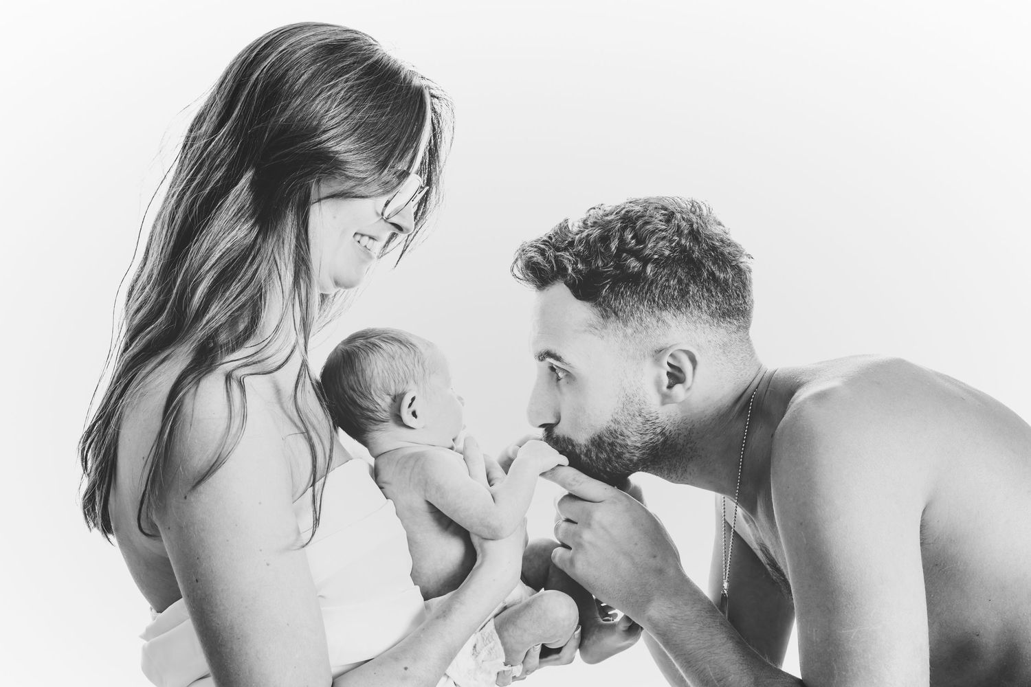 servizio fotografico newborn neonato bimbo primi giorni Varese milano gavirate ticino italia