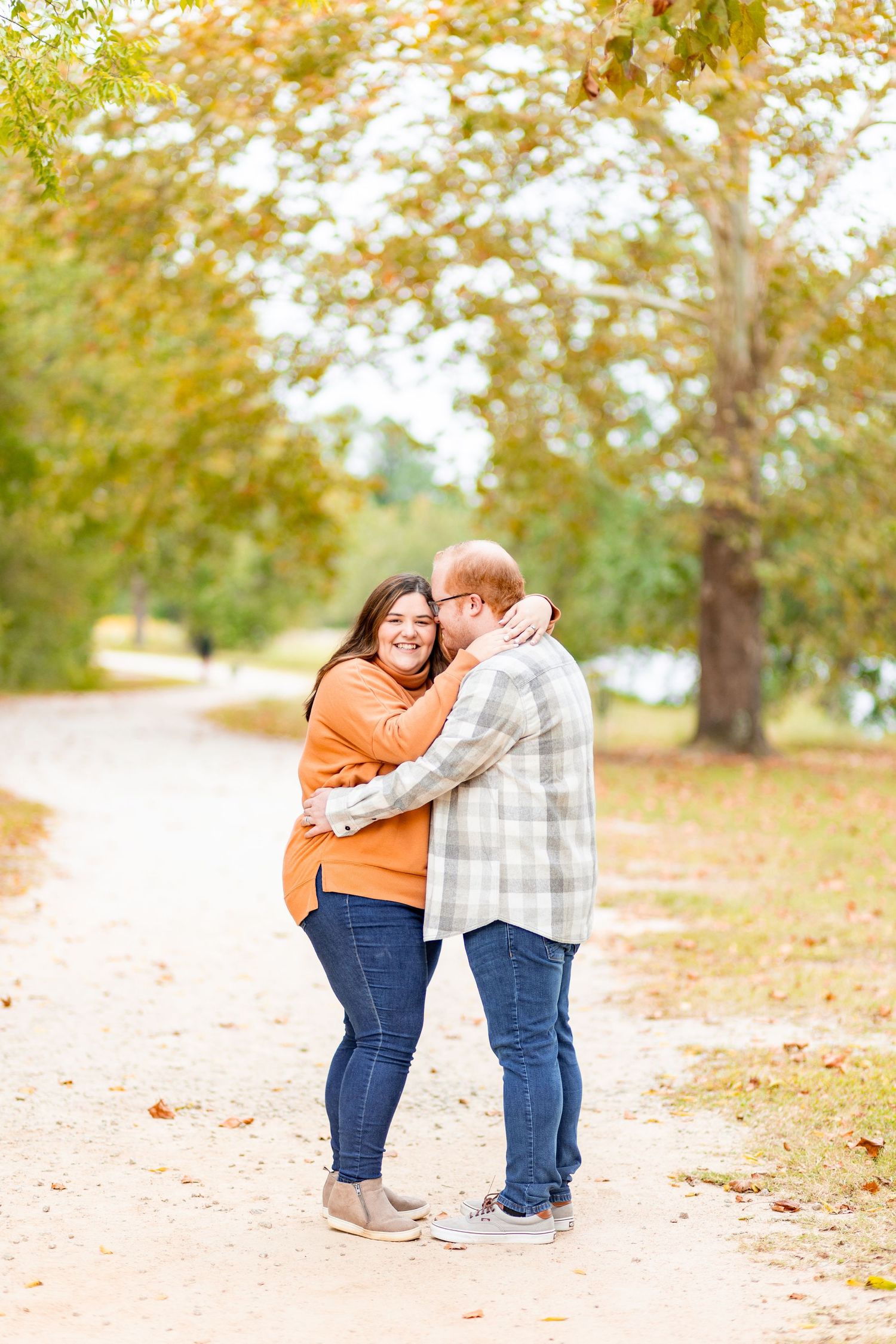 Holly & Dakoda outfit's were perfect with the changing leaves at Lake Wilson, Wilson, NC.