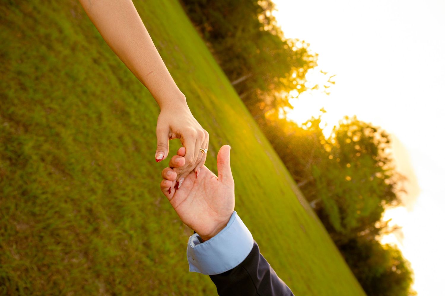 Couple holding hands during a wedding session in Jacksonville,Florida