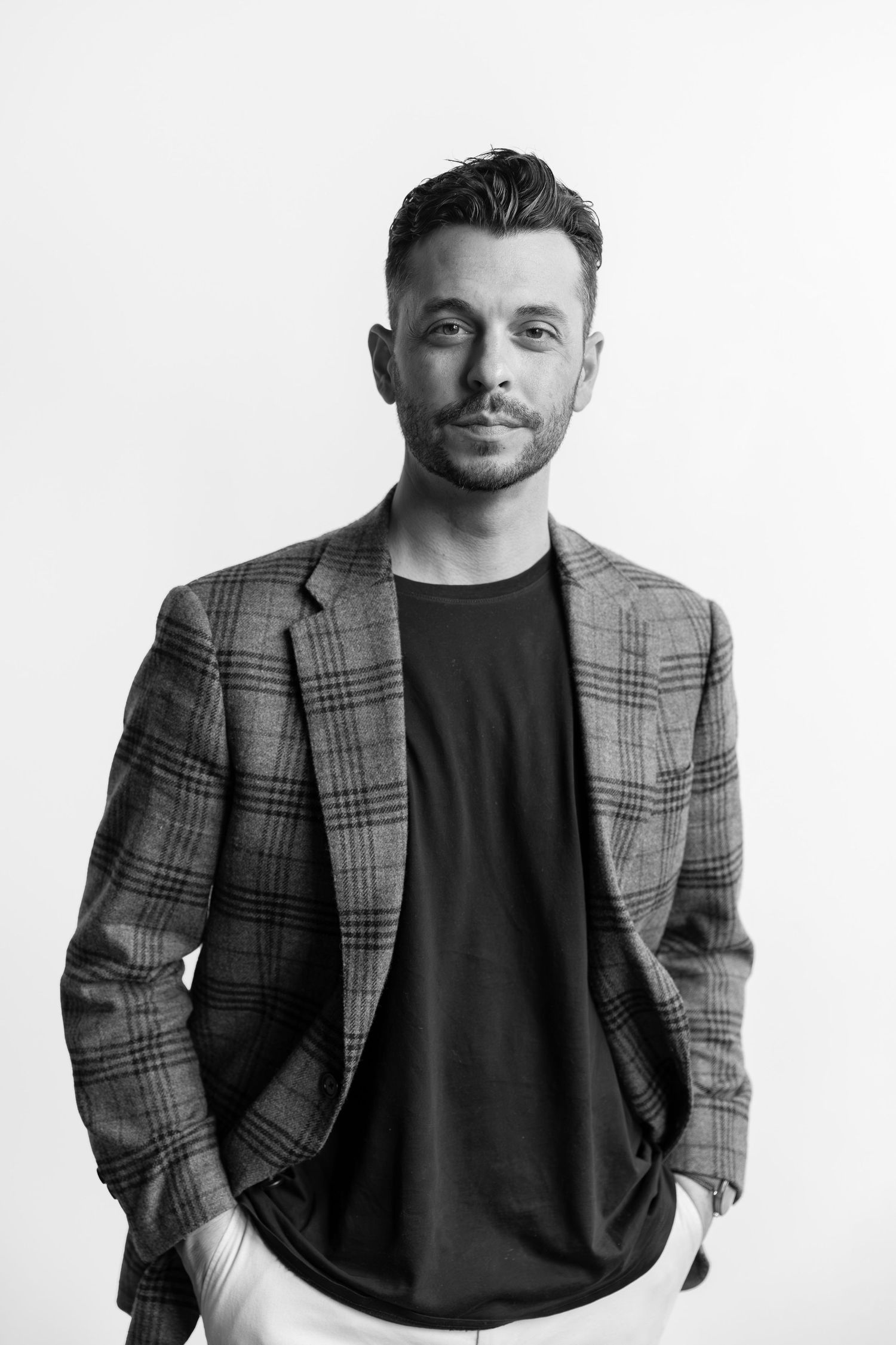 Andrew James Abajian, Super 8mm wedding filmmaker based in Nashville, Tennessee