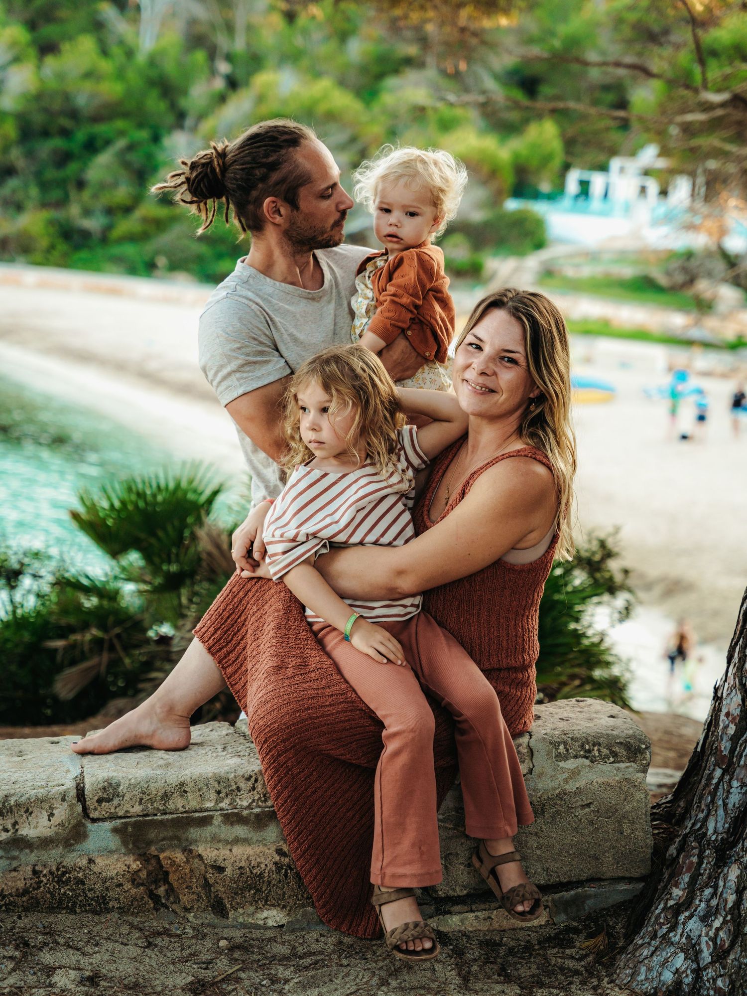`some season of life are carried in our arms. Years later, we realize how impossibly brief they were. Family photography, Herzenshaus Studio