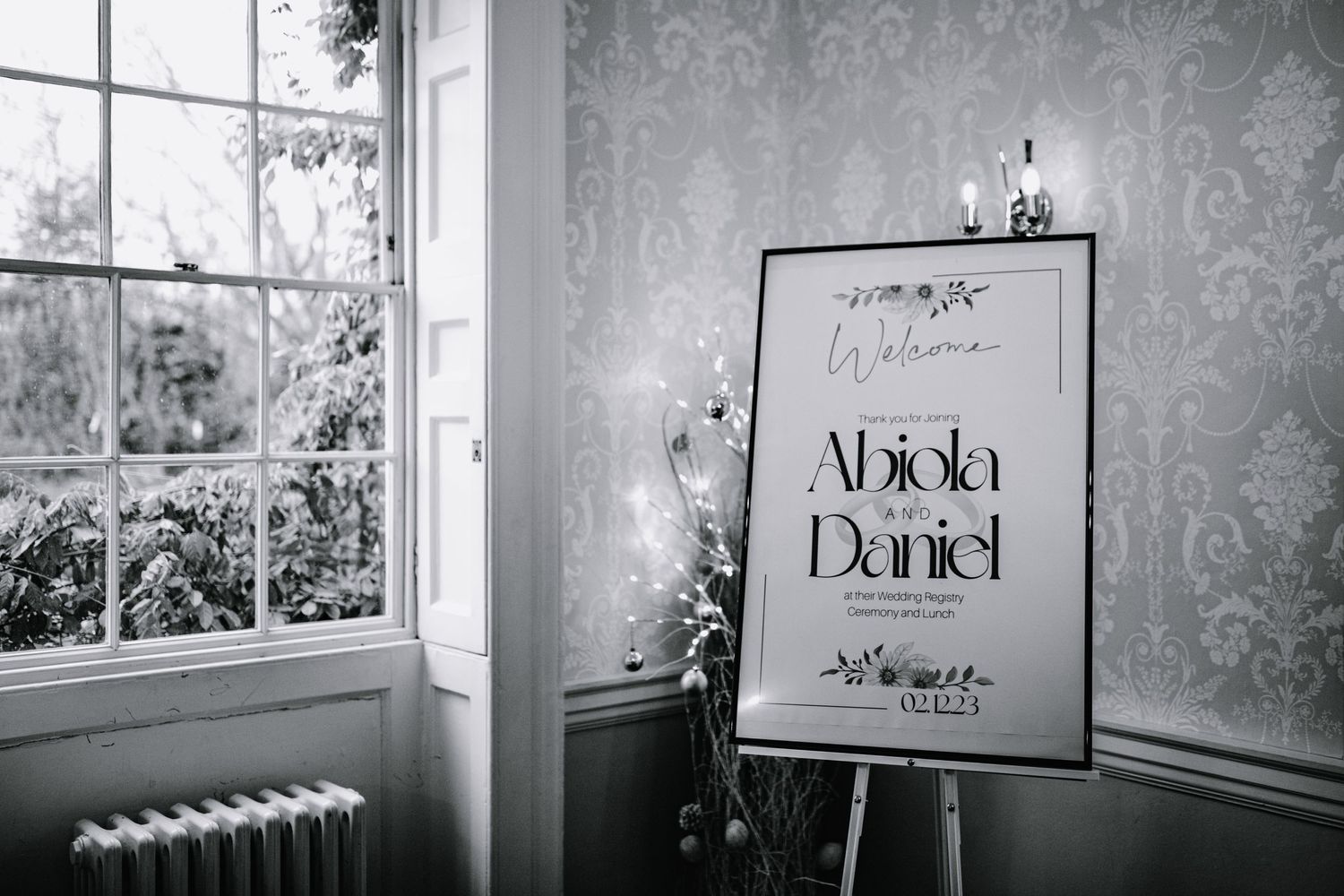 Welcome sign for wedding ceremony at Morden Park House - London - RELM Photography