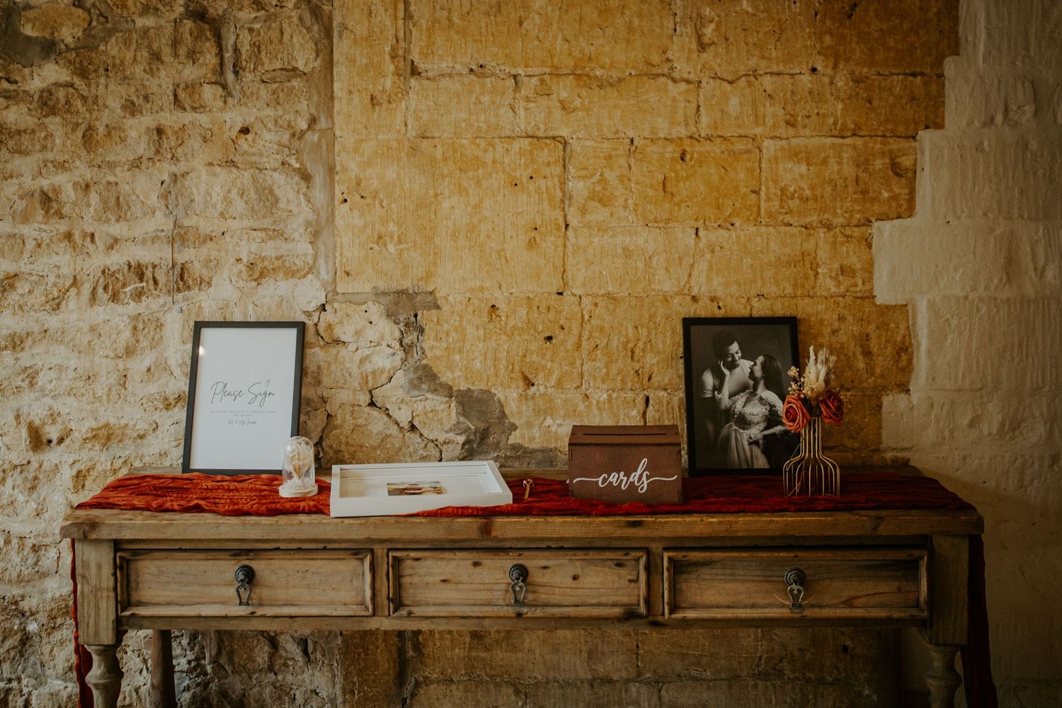 Lapstone Barn Wedding, Chipping Campden.