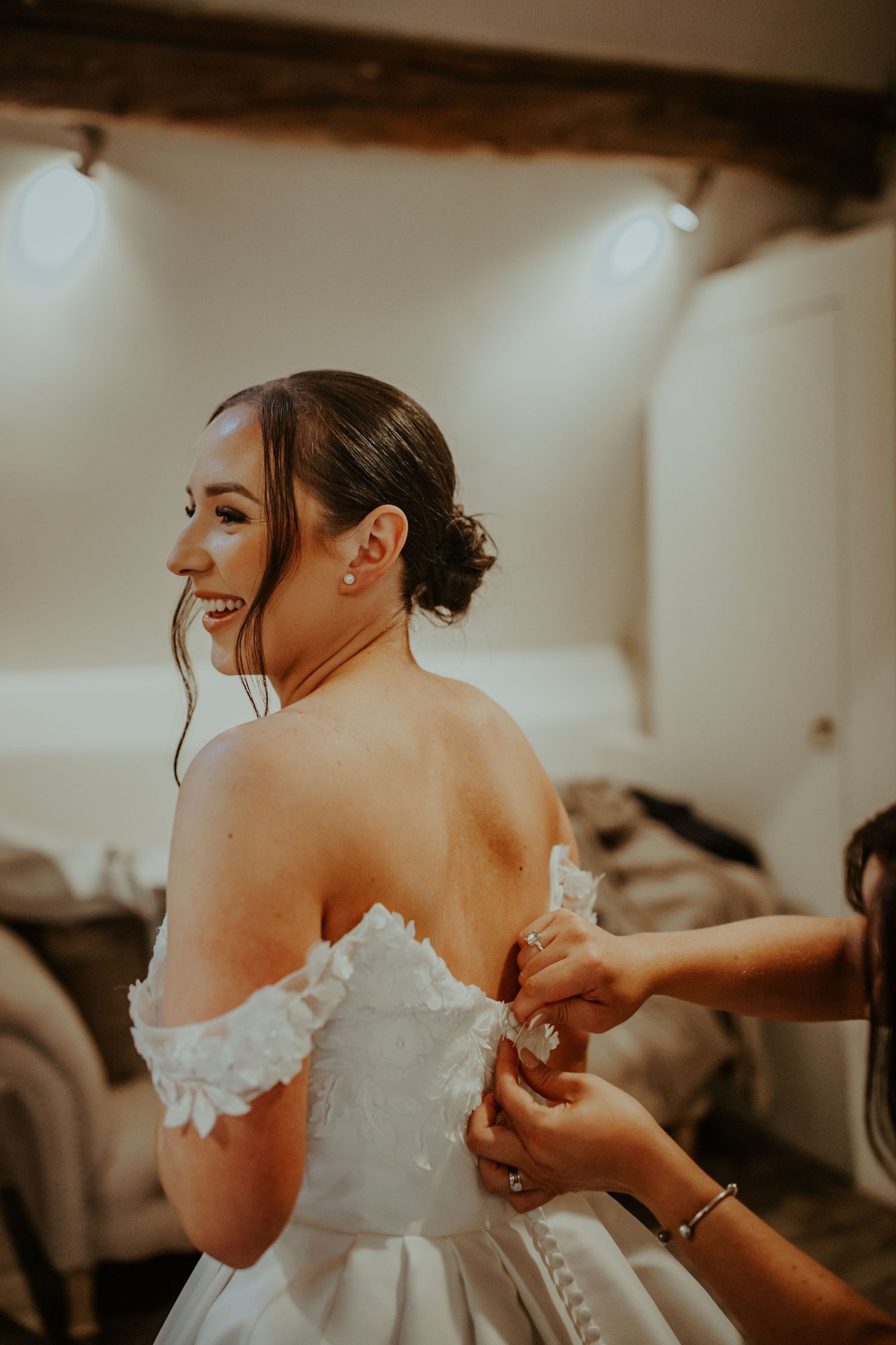 Lapstone Barn Wedding, Chipping Campden.