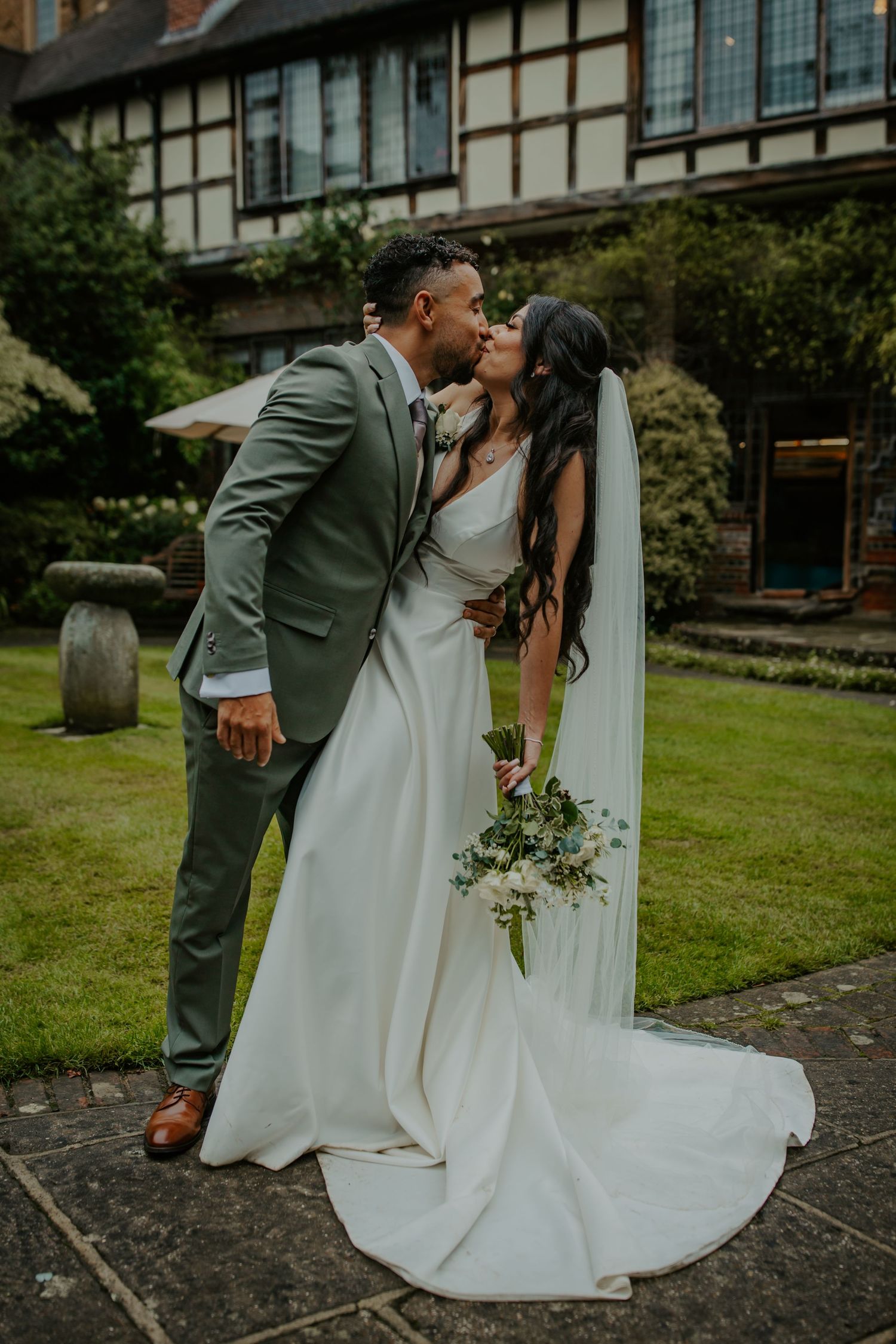 Wedding at Ramster Hall, Chiddingfold, Godalming.