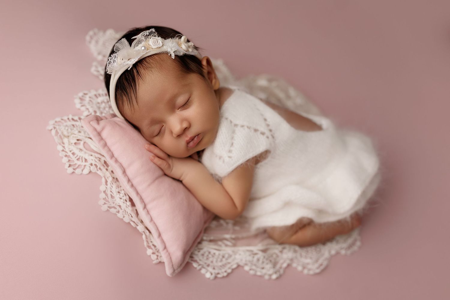 beebipildistamine, beebipildid, beebide pildistamine. Newborn pildistamine, newborn fotosessioon. beebifotogaaf Tallinnas Evelin Talvar