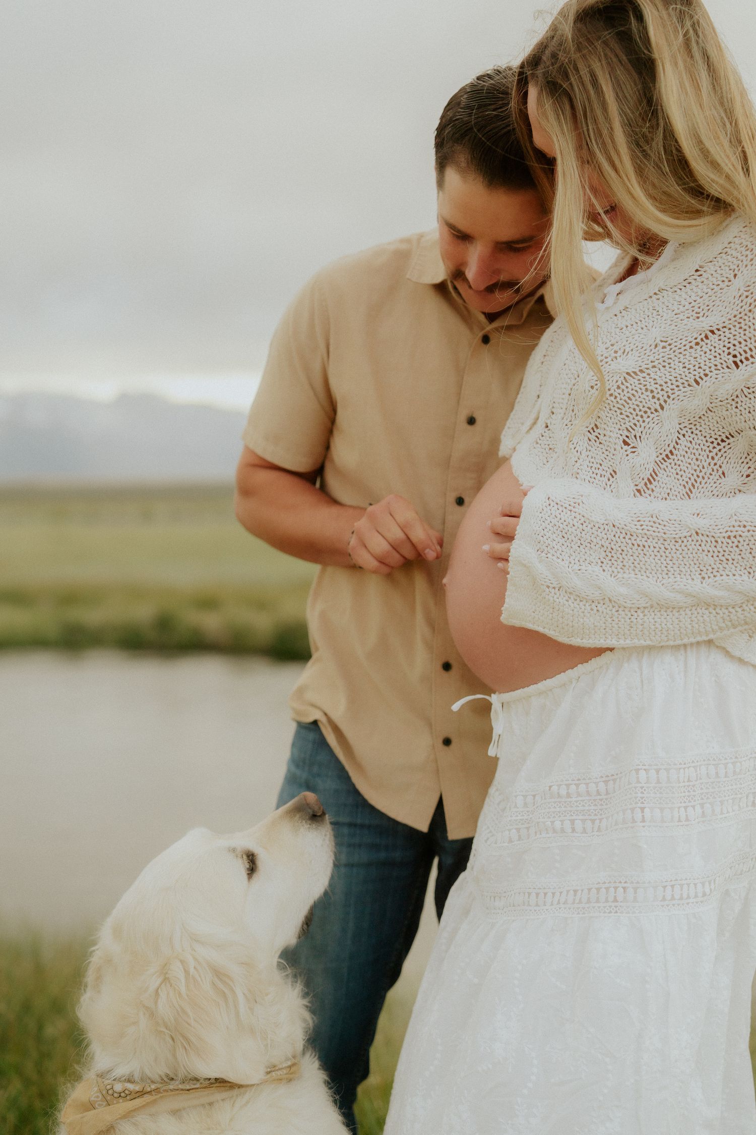 Maternity Photographer in Mammoth Lakes.  Photographed near the Owens River.