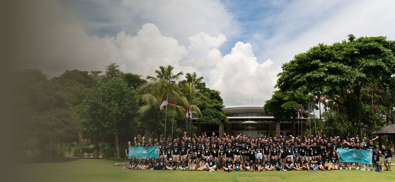 Group photo, meeting and business conference photography in tropical destination