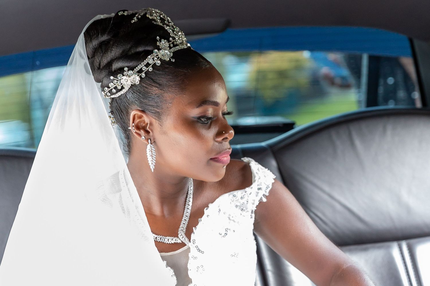 Bride and groom wedding portraits Victoria BC