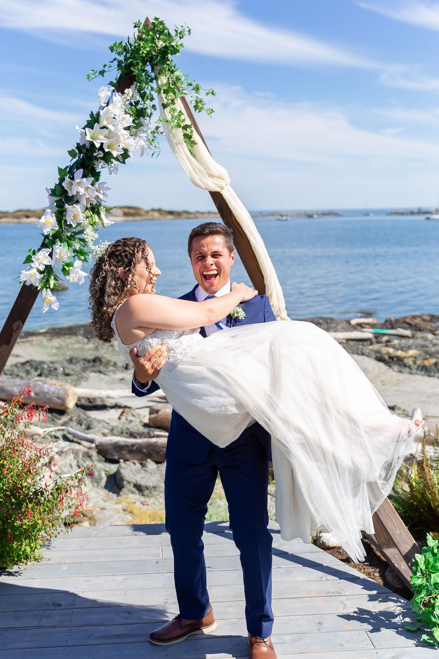 Bride and groom wedding portraits Victoria BC