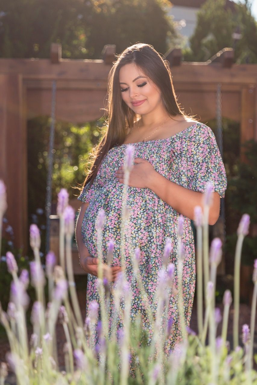 Couples maternity photography in Victoria BC