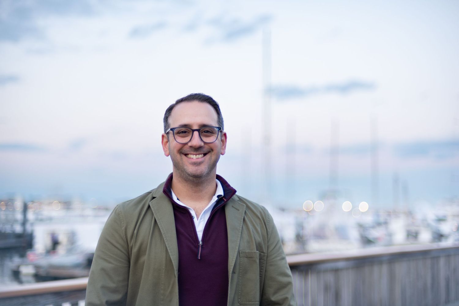 Men’s professional headshots for social media, branding, online dating, profile photos, networking photo Boston by Leah Ramuglia Photography