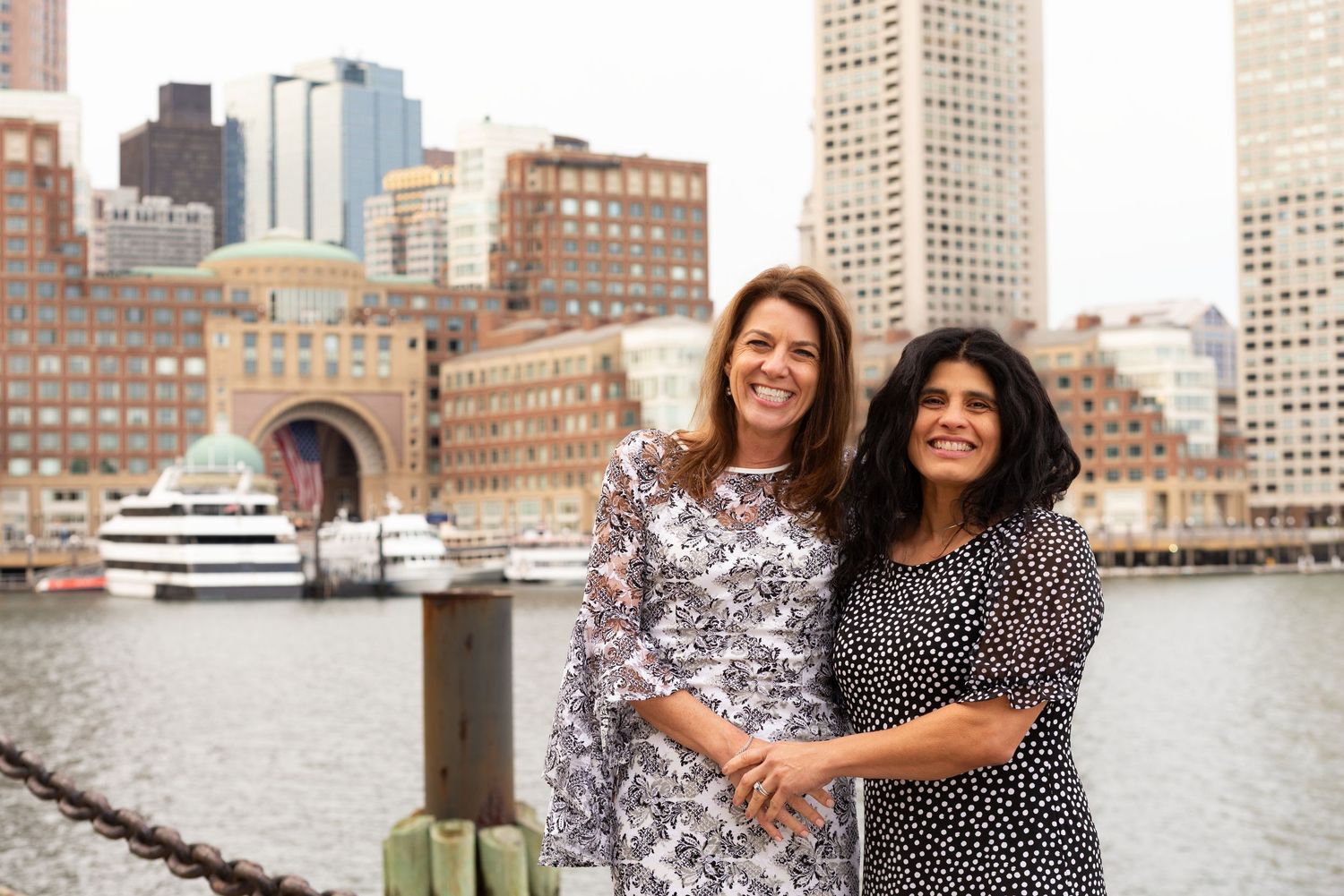 Professional Photos in the Seaport for $100. Mini Sessions with Leah Ramuglia Photography on Fridays. Book now!
