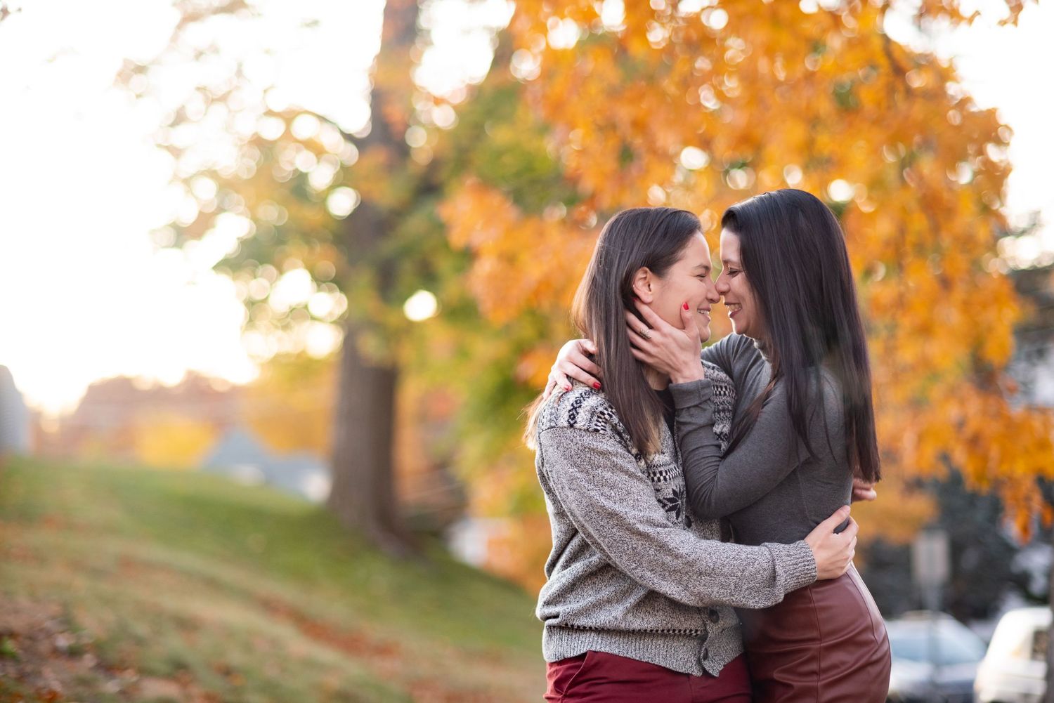 Romantic Fall Foliage Portraits of lqbtq+ couples in Boston & the Berkshires. Leah Ramuglia Photography & the best places to see autumn MA.