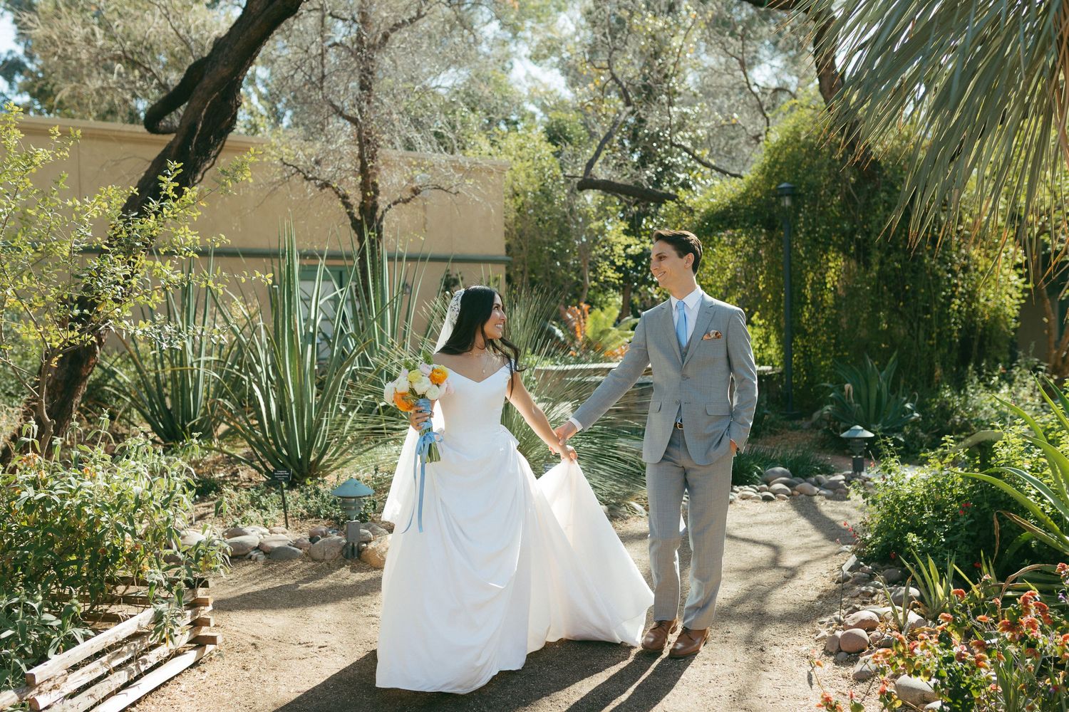 Romantic and nostalgic feel
Natural light and soft colors