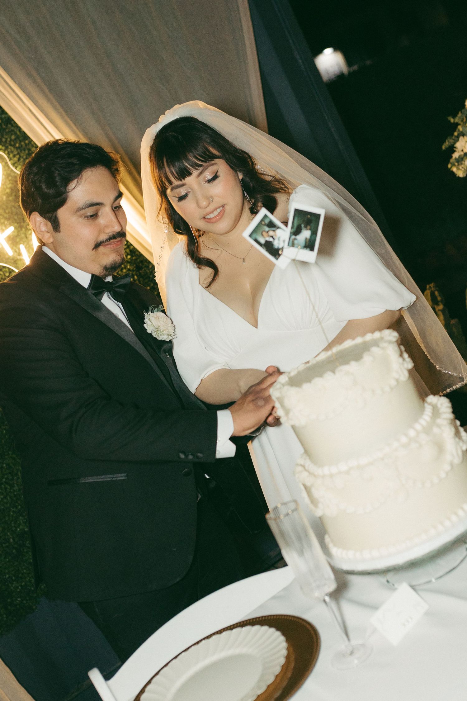 Travel wedding photographer in the U.S.
Destination elopement photographer
Adventure elopement in Arizona
Mountain and desert wedding photog