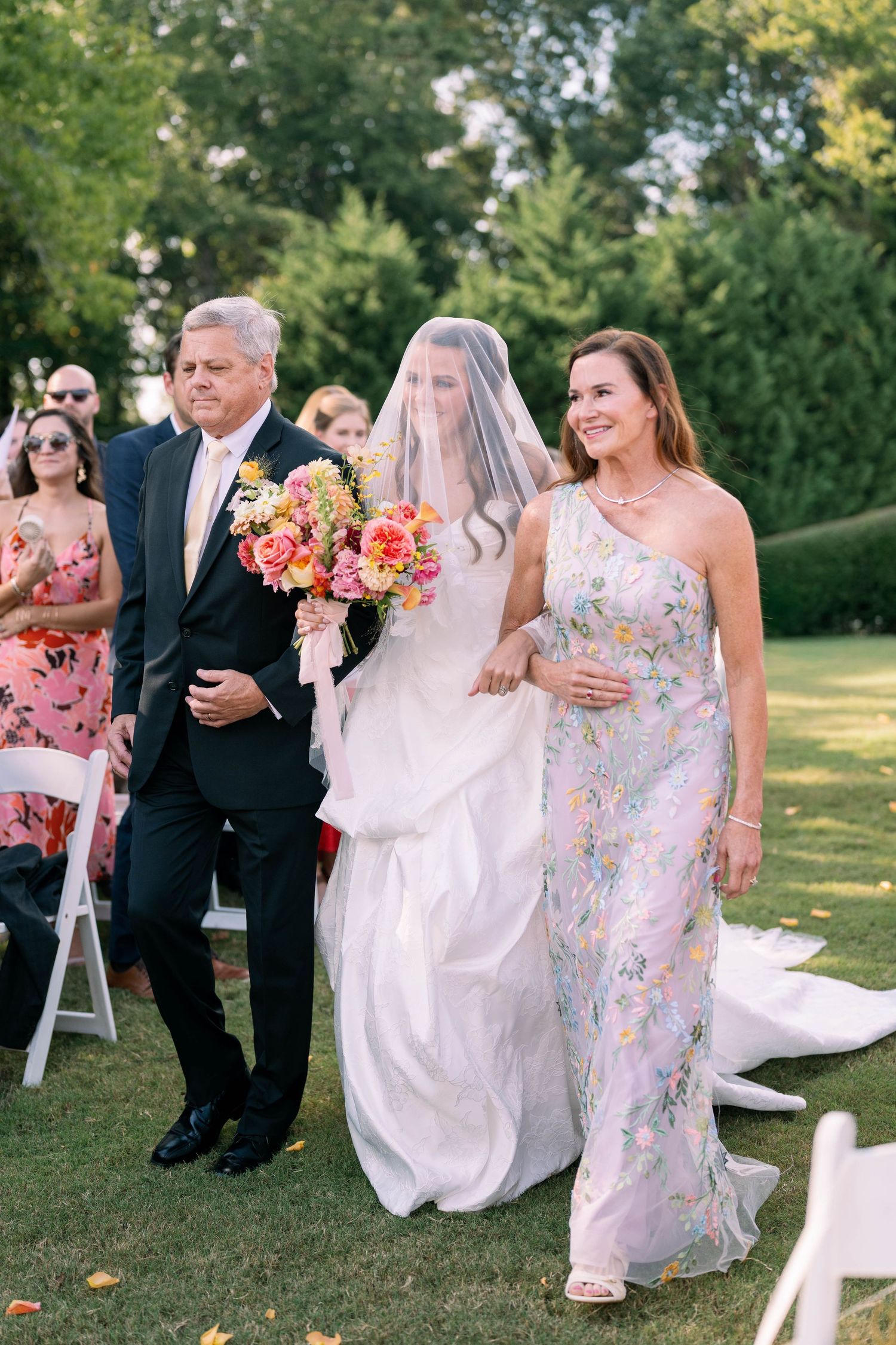 why chose one 

Scotty Simpkins Photography | Wedding and Elopement Photographer in the North Alabama, Nashville, and Southeast
