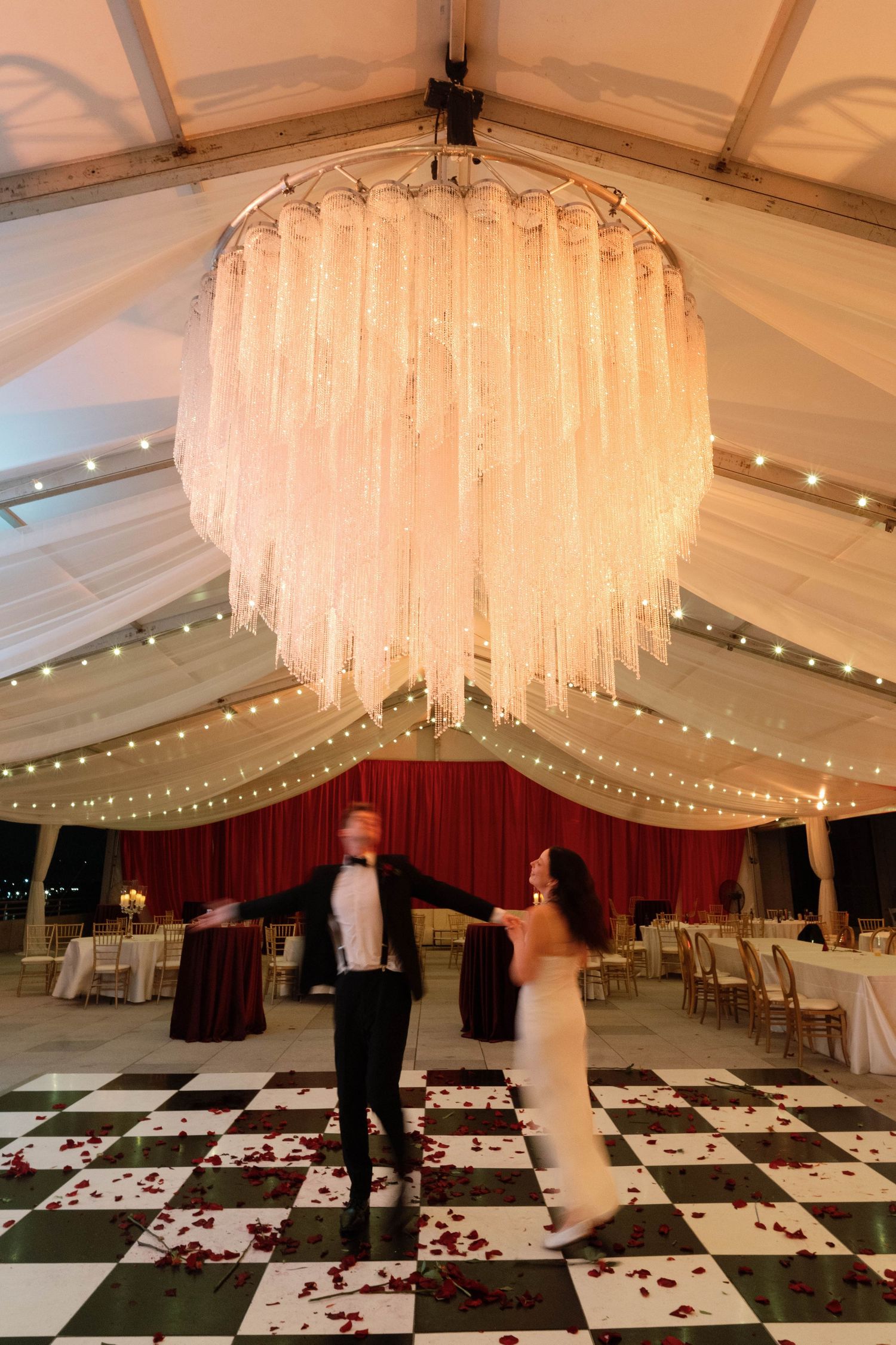 last dance

Scotty Simpkins Photography | Wedding and Elopement Photographer in the North Alabama, Nashville, and Southeast