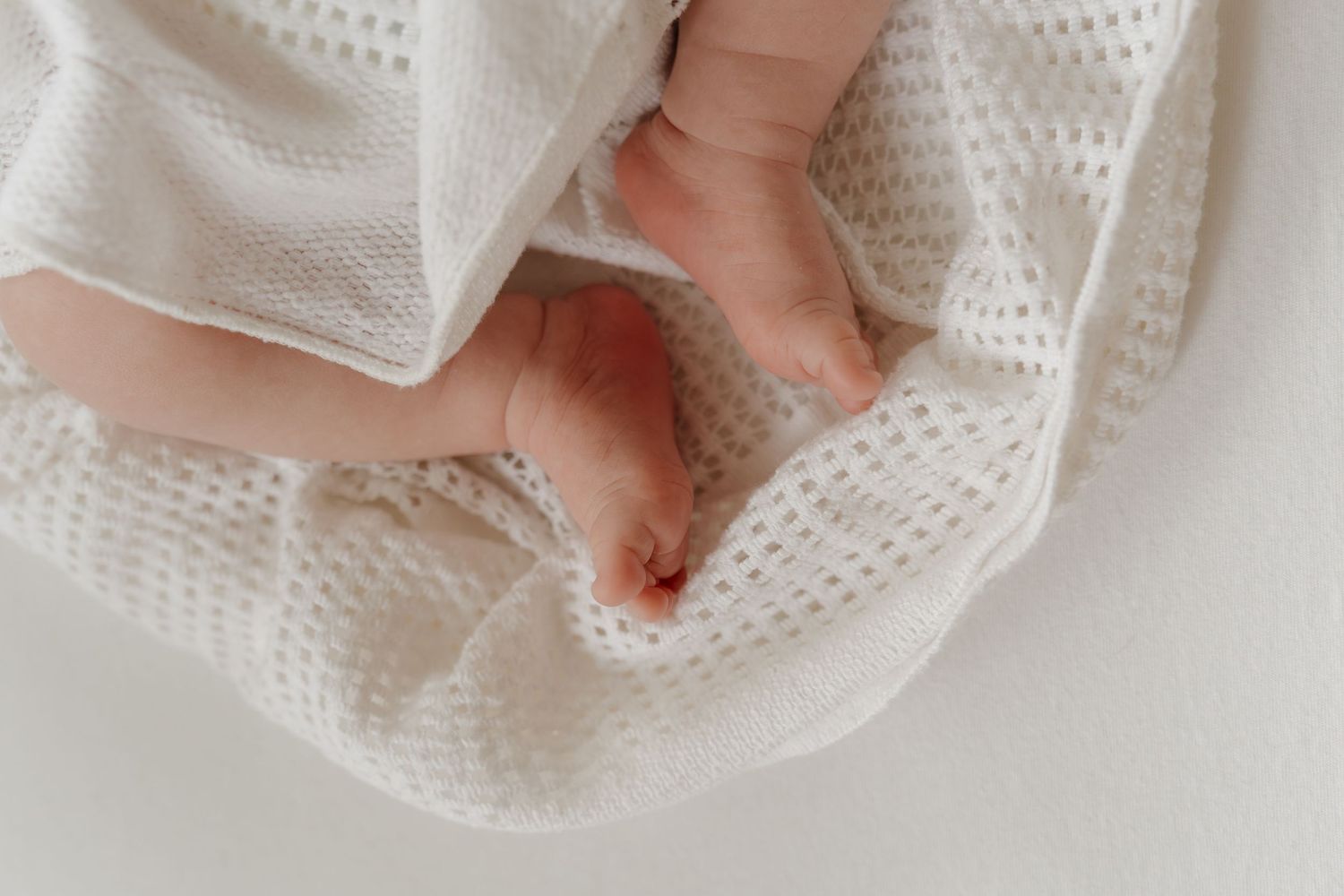 Documentary newborn photography in Derbyshire