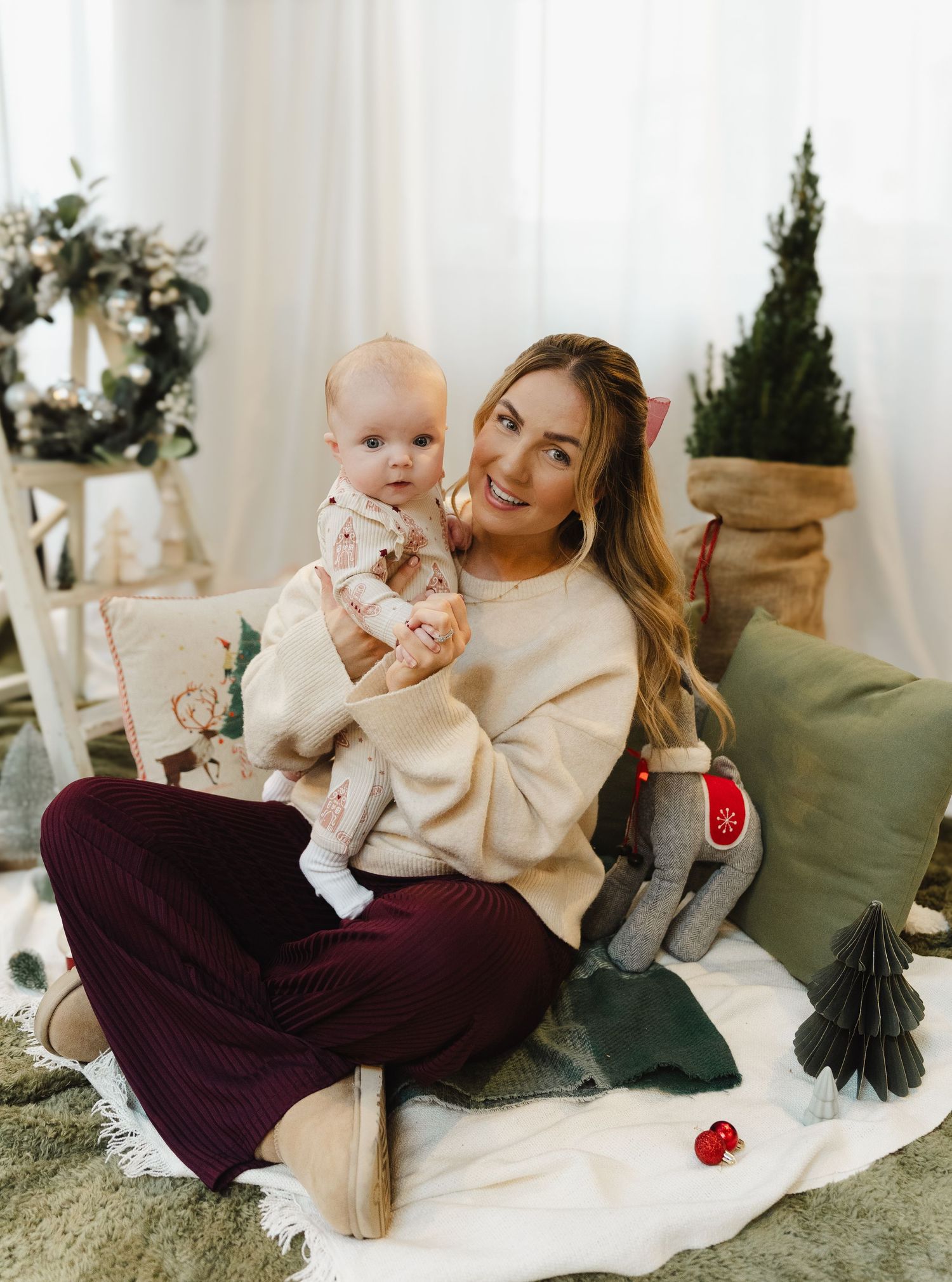 Cozy indoor family photography in Derbyshire, captured by Shots by Maz Photography.