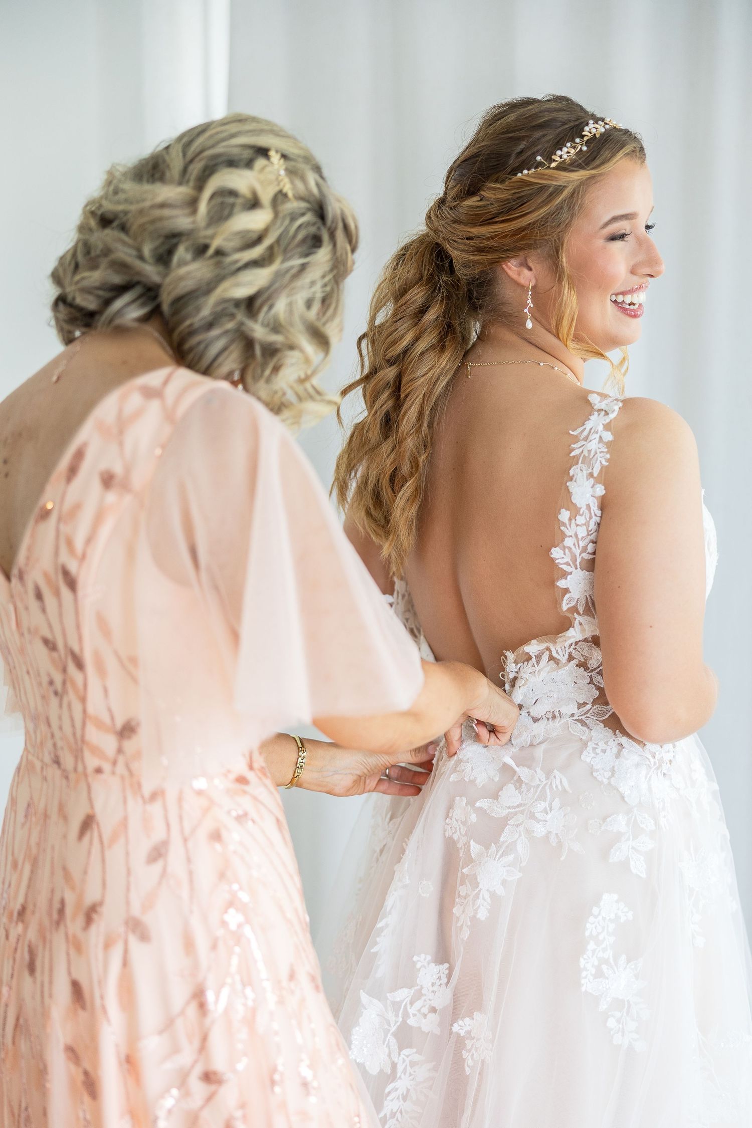 Sarasota wedding photographer capturing bride getting ready