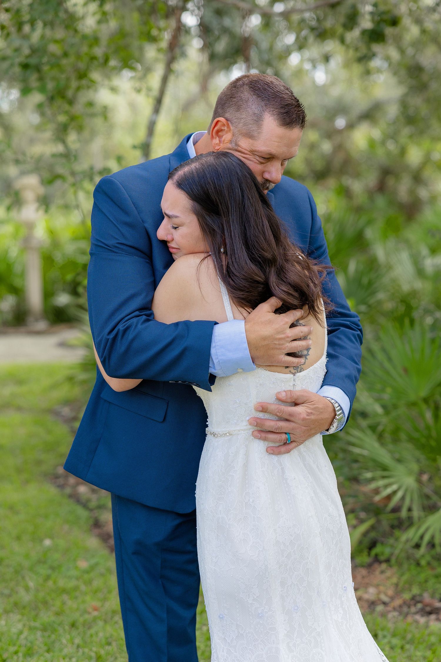 Hudson Manor wedding photographed by Sarasota wedding photographer