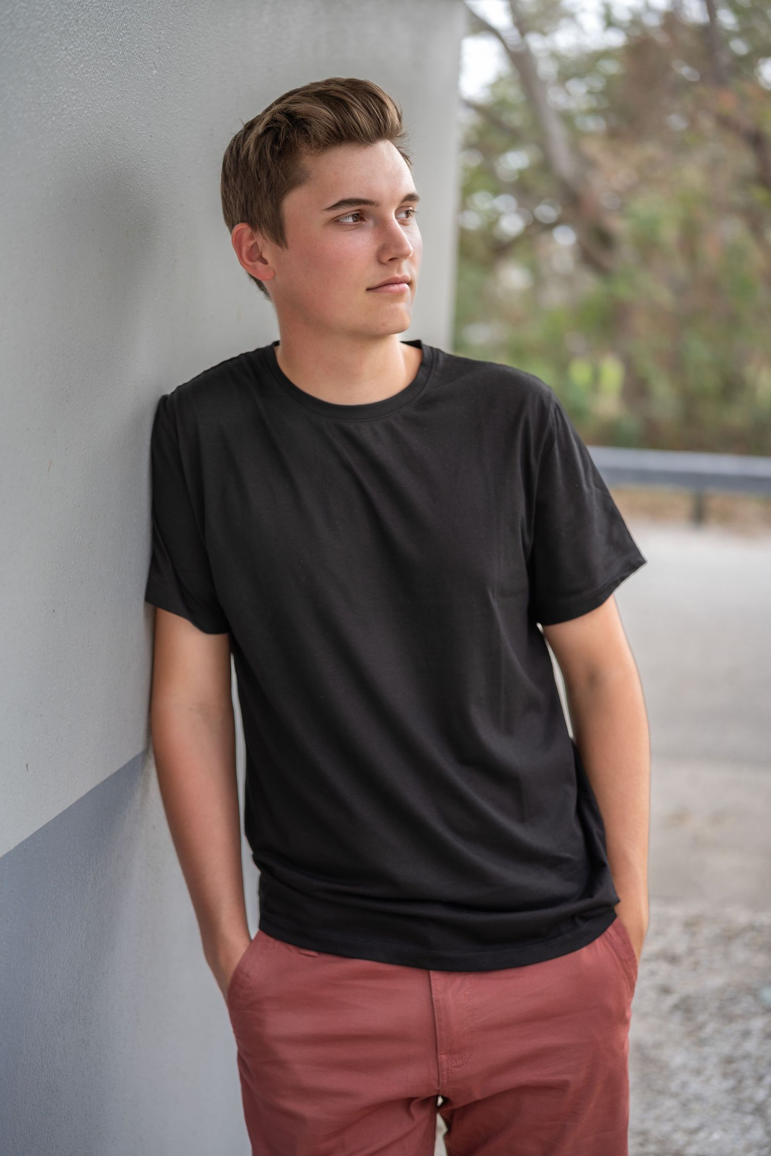 Outdoor senior portrait of a teenage boy, natural light, Chris Cleveland Photography, Fulton, MO.
