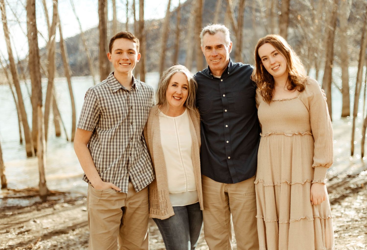 Photographer, located in Silt, CO serving the Roaring Fork Valley.