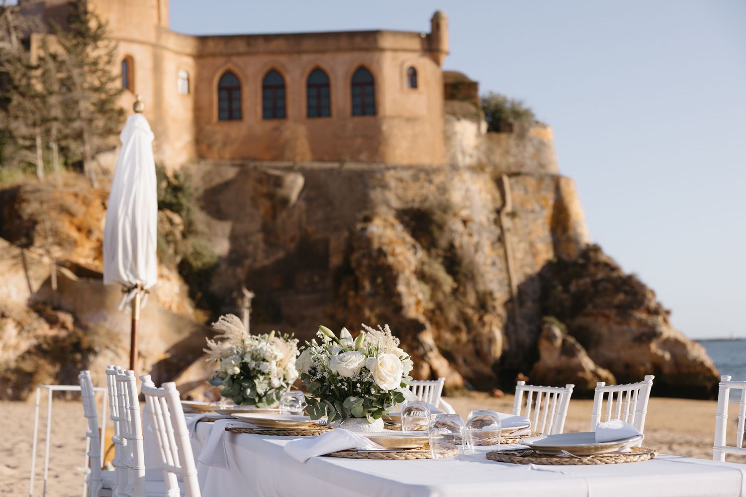 Picnic on the beach, wedding on the beach Algarve